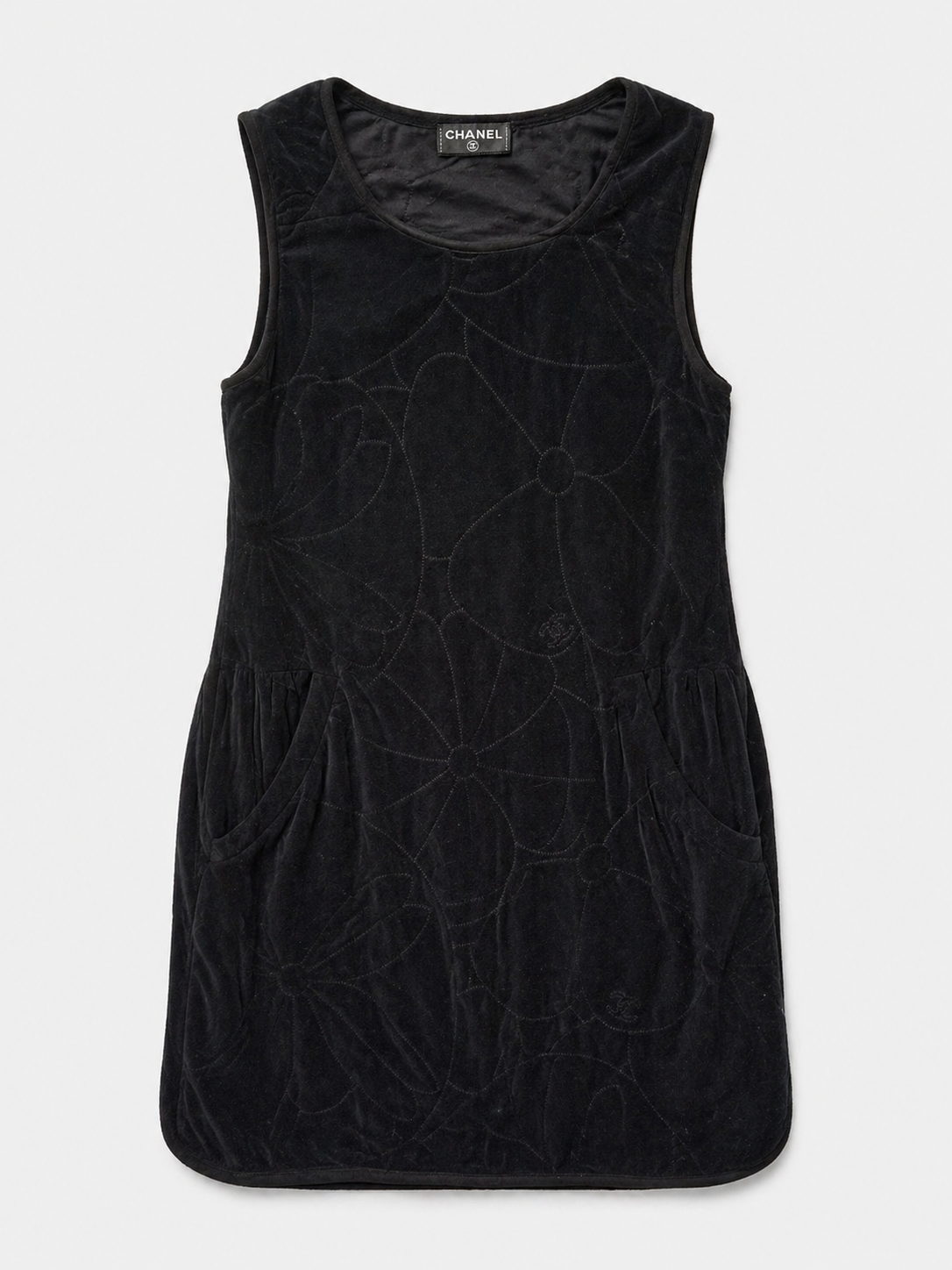 Robe de plage Chanel vintage en éponge noire