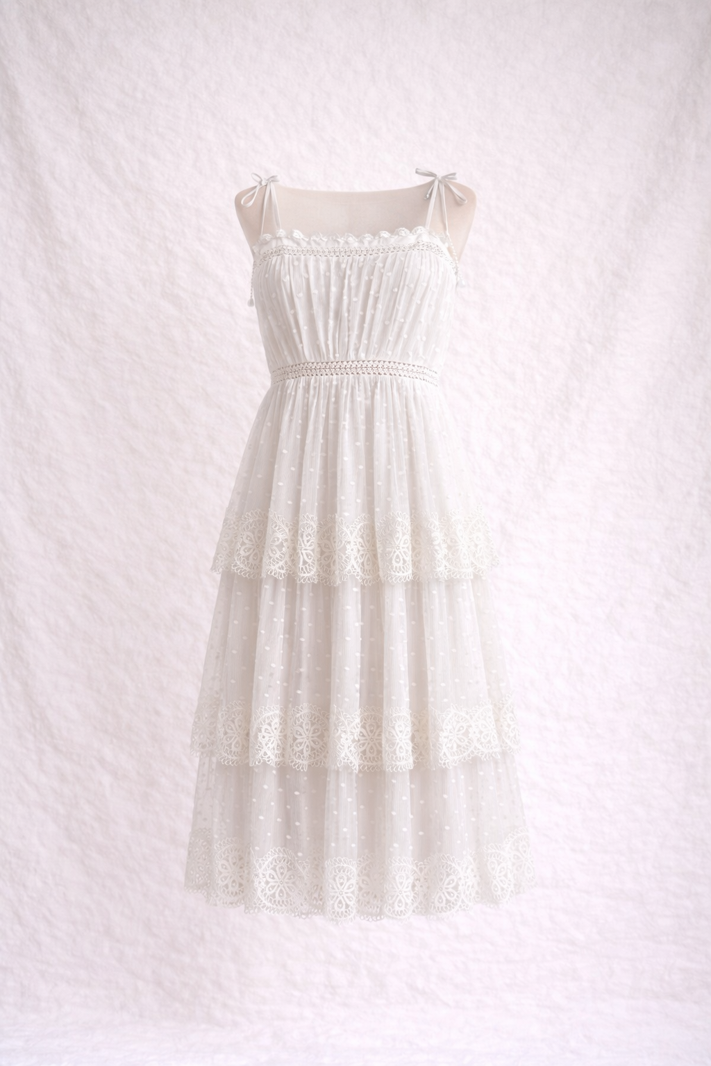 Robe d'été en soie et dentelle cream Zimmermann
