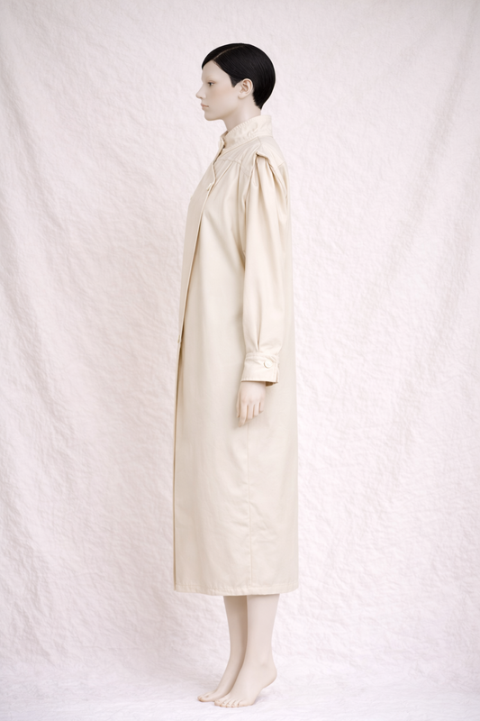 Futuristic wool dress Courrèges Paris circa 70