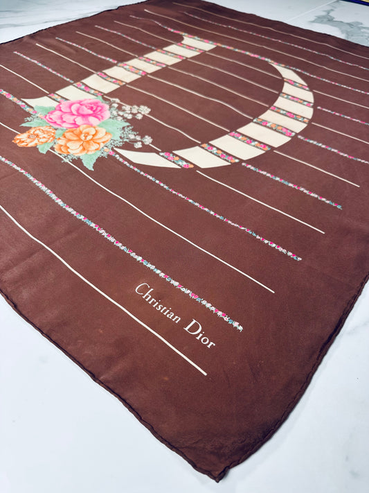 Carré en crêpe de soie moka Christian Dior motif monogramme D floral vintage authentique