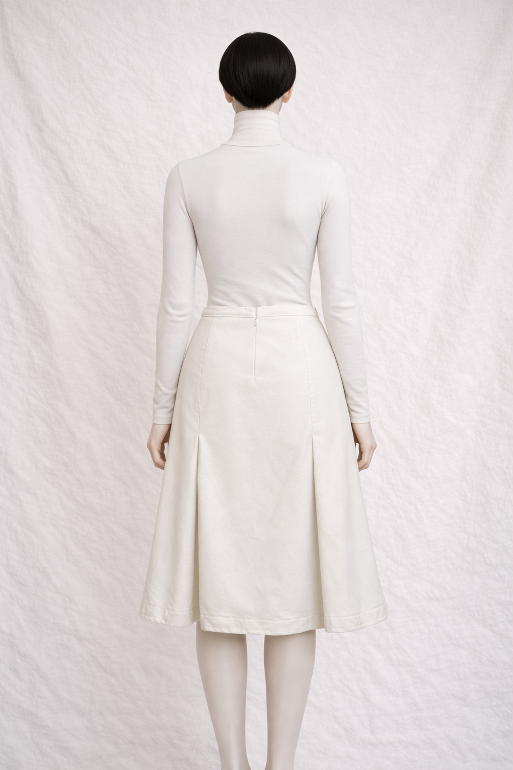 Courrèges Paris – Jupe trapèze en laine écrue logo brodé circa années 1990