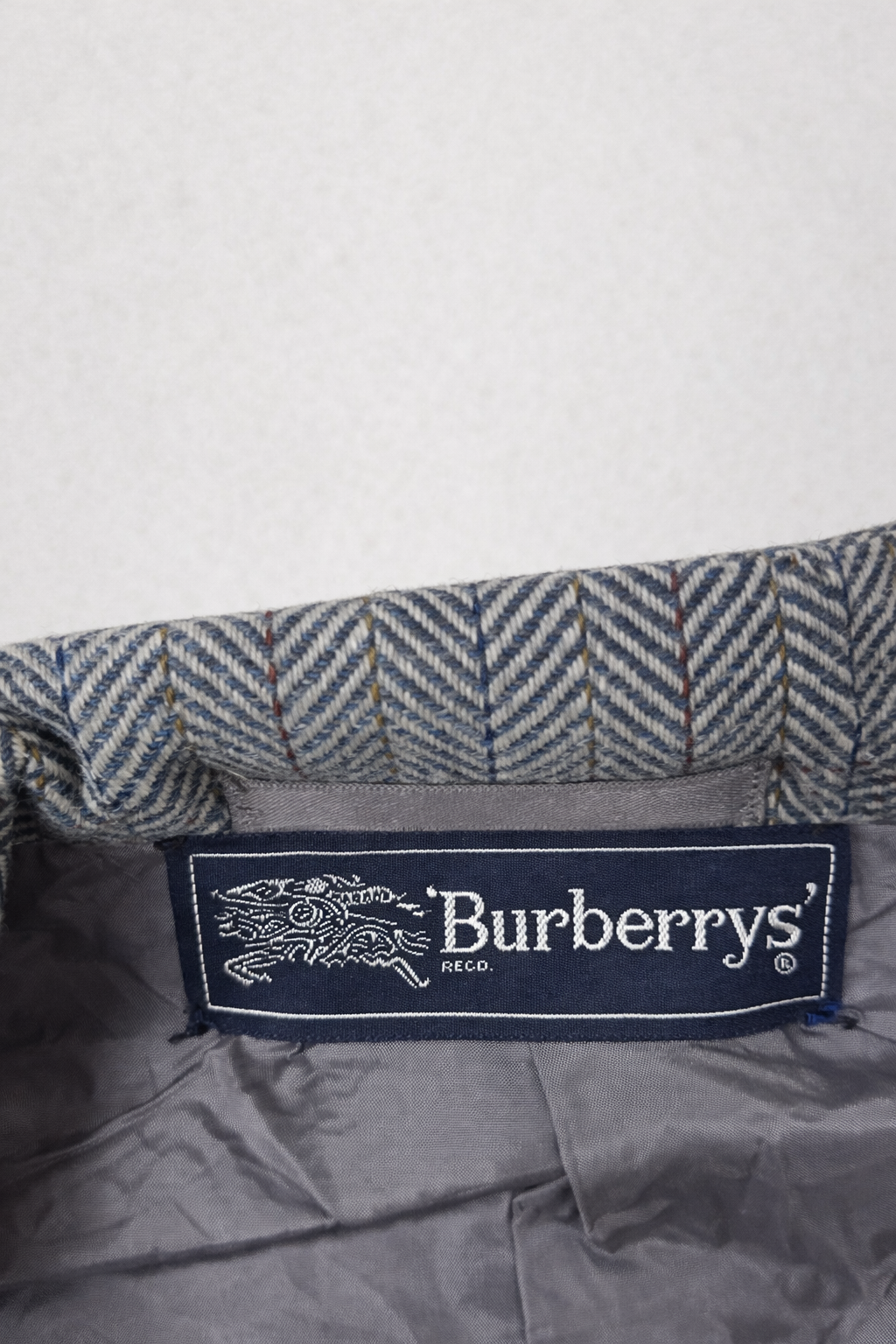 Blazer Burberrys authentique en pure laine à motif chevron gris
