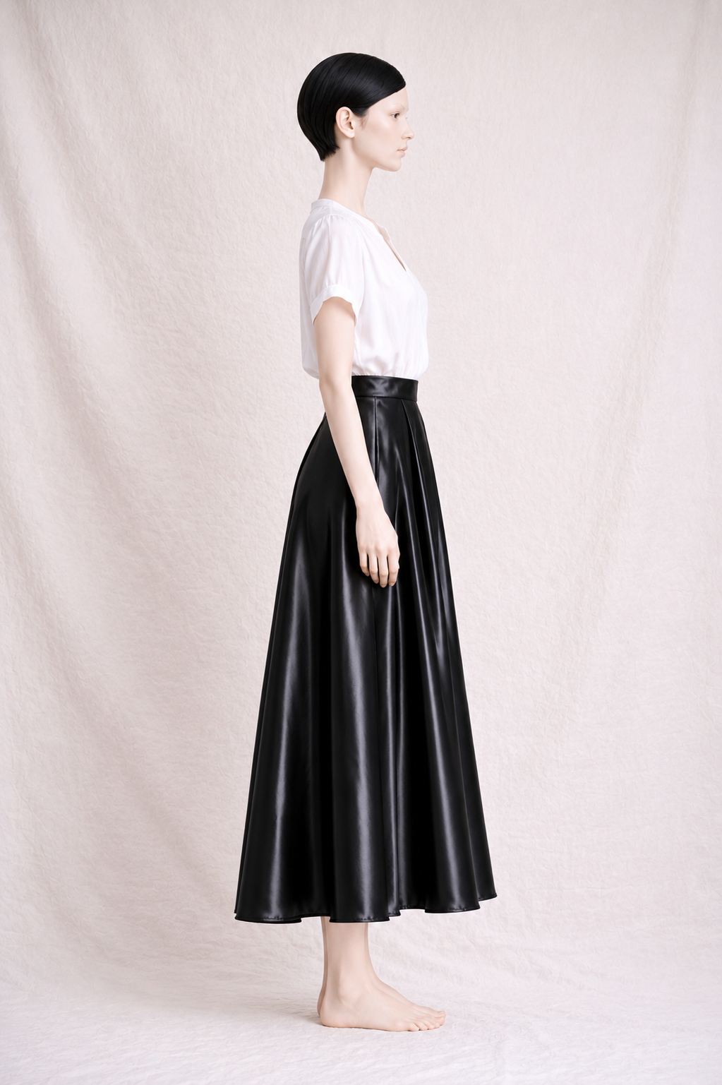 Jupe satinée noire longue taille haute Laura Ashley neuve