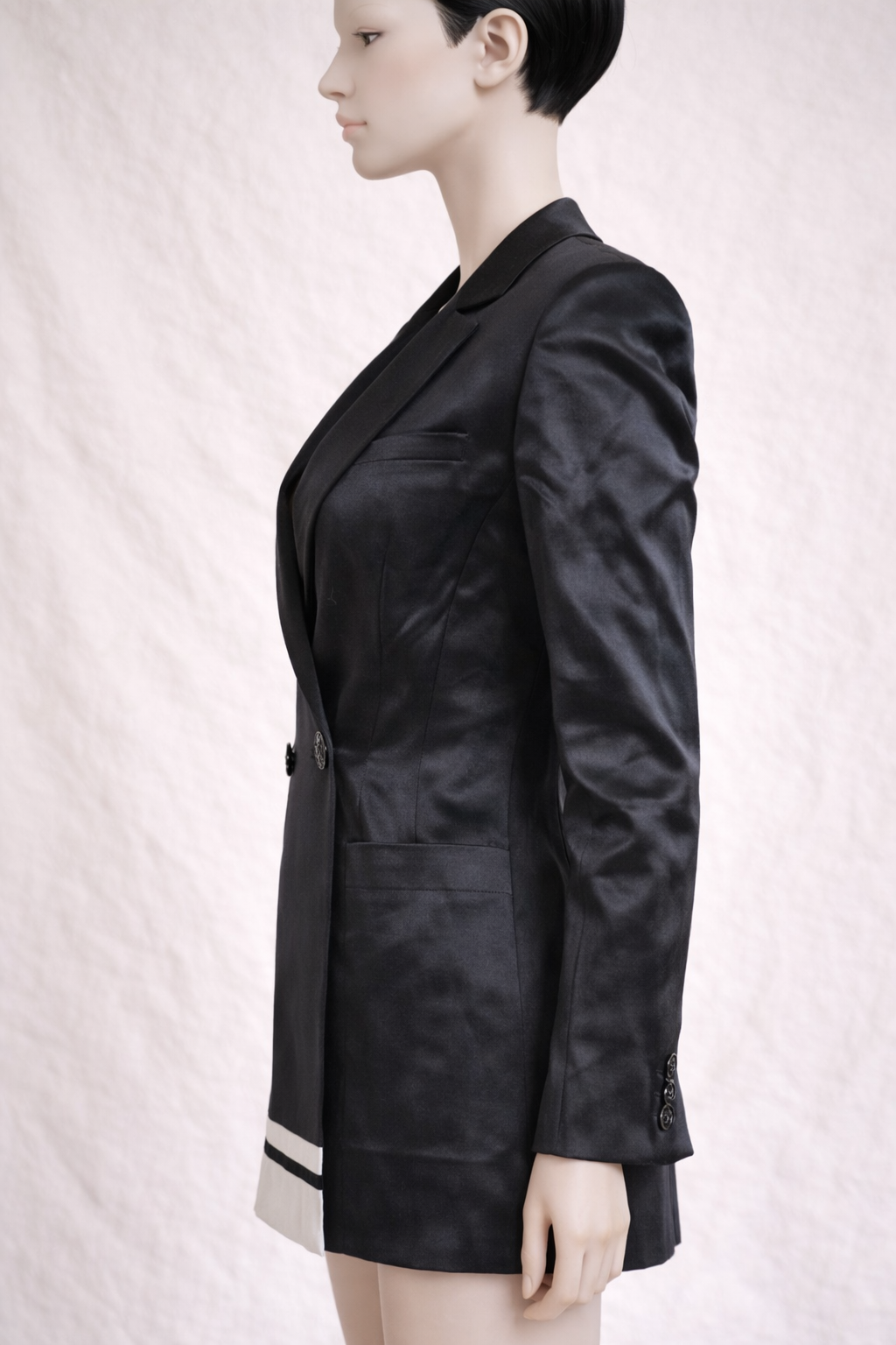 Blazer en soie noir et blanc Gianfranco Ferre vintage neuve