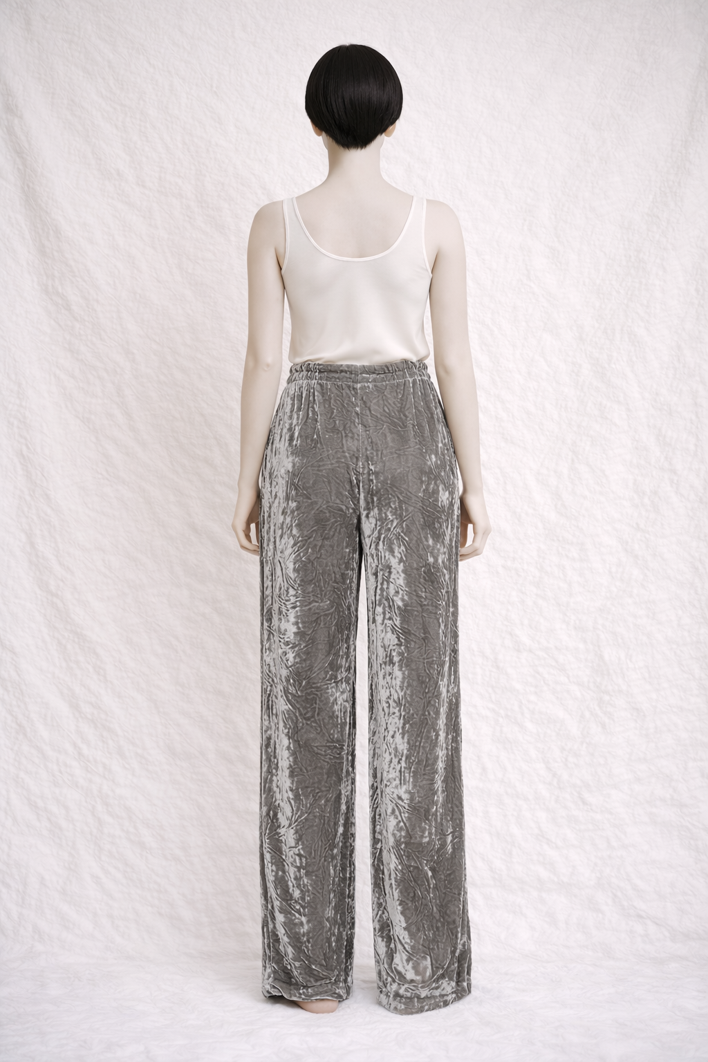 Pantalon taille haute Gianfranco Ferré en velours de soie argenté neuf