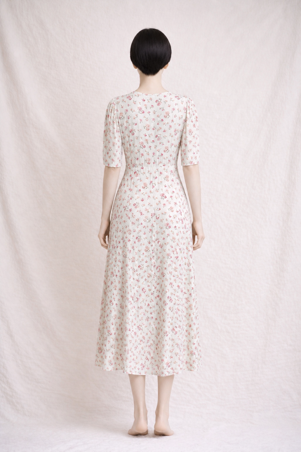 Robe romantique Laura Ashley en viscose à imprimé floral vintage