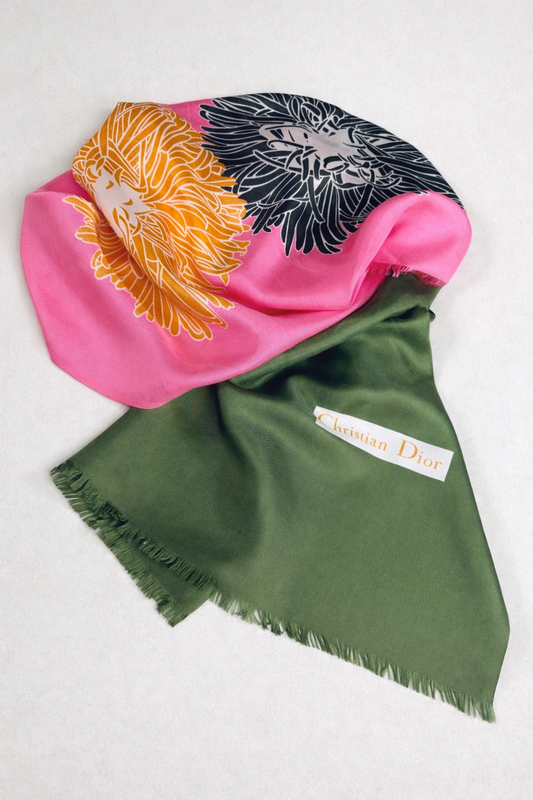 Foulard en soie Christian Dior rose et vert motif floral chrysanthèmes vintage authentique
