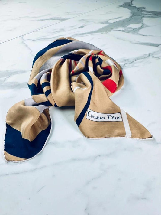 Grand carré en soie doré Christian Dior vintage