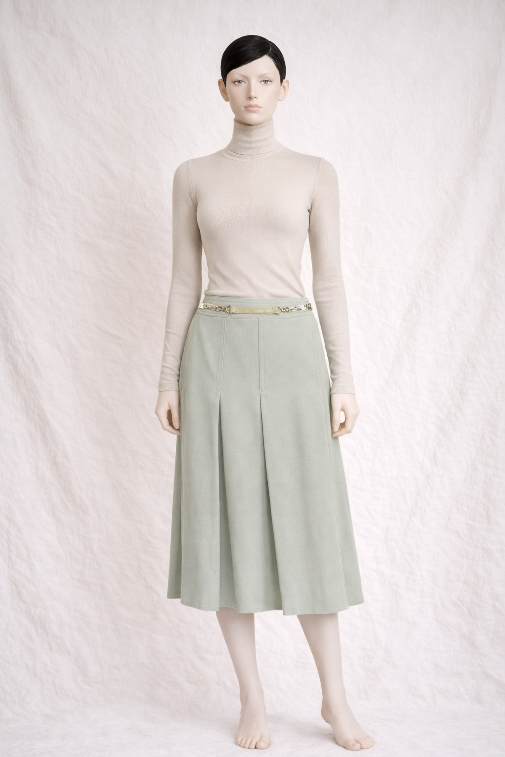 Jupe plissée authentique Céline Paris en laine vert amande avec ceinture chaîne vintage