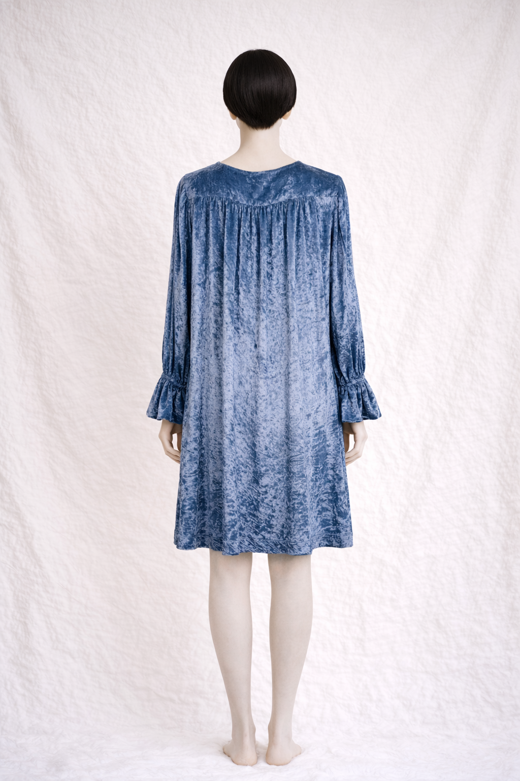 Robe Fendi en velours de soie bleu profond authentique