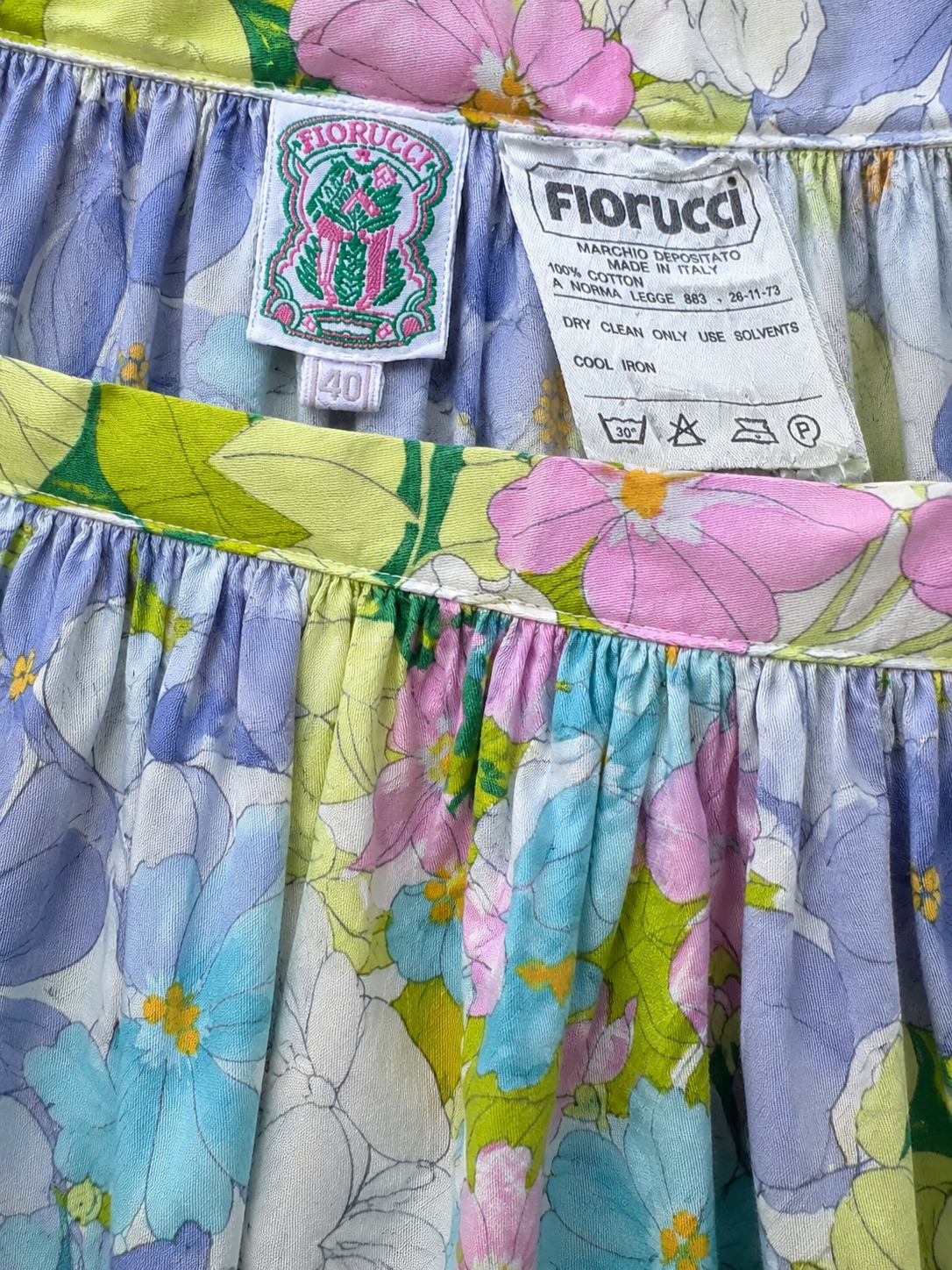 Jupe Fiorucci vintage en coton imprimé floral pastel