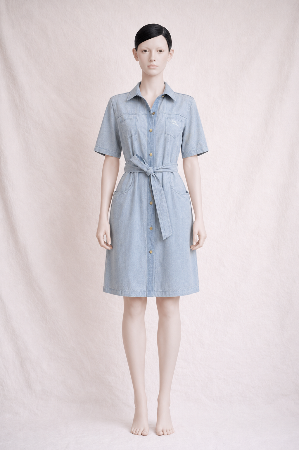 Robe en denim léger bleu clair Burberry vintage authentique