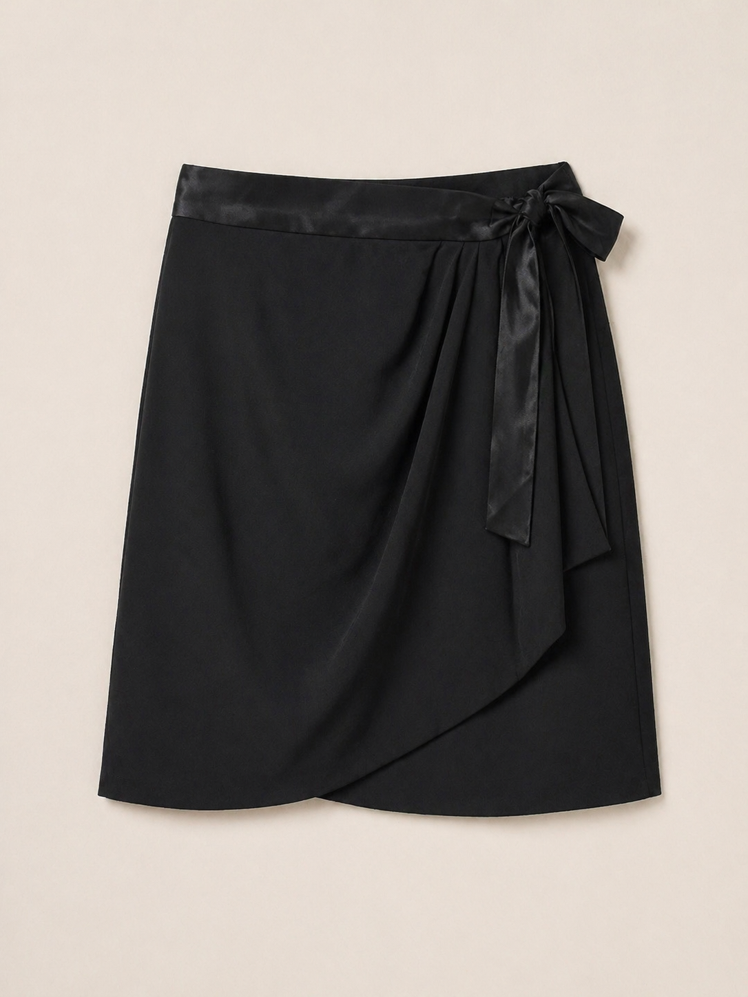 Jupe -  portefeuille en laine noire Yves Saint Laurent vintage authentique