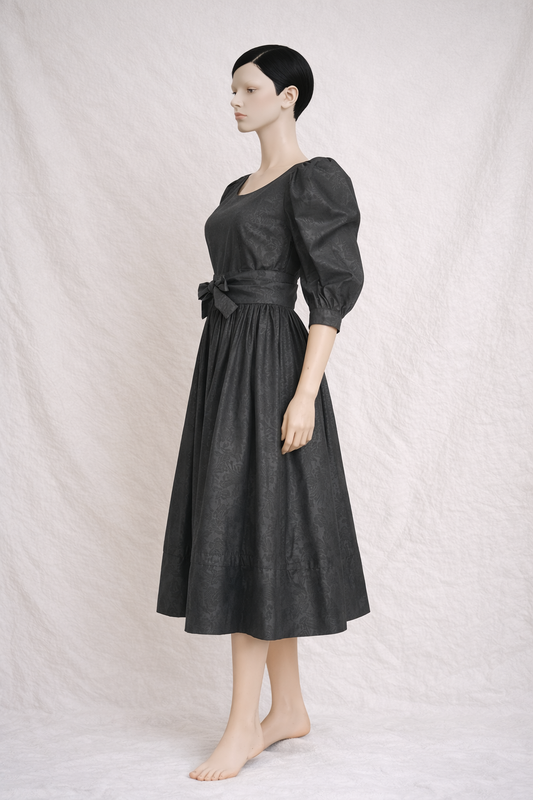 Long dress Laura Ashley in black jacquard