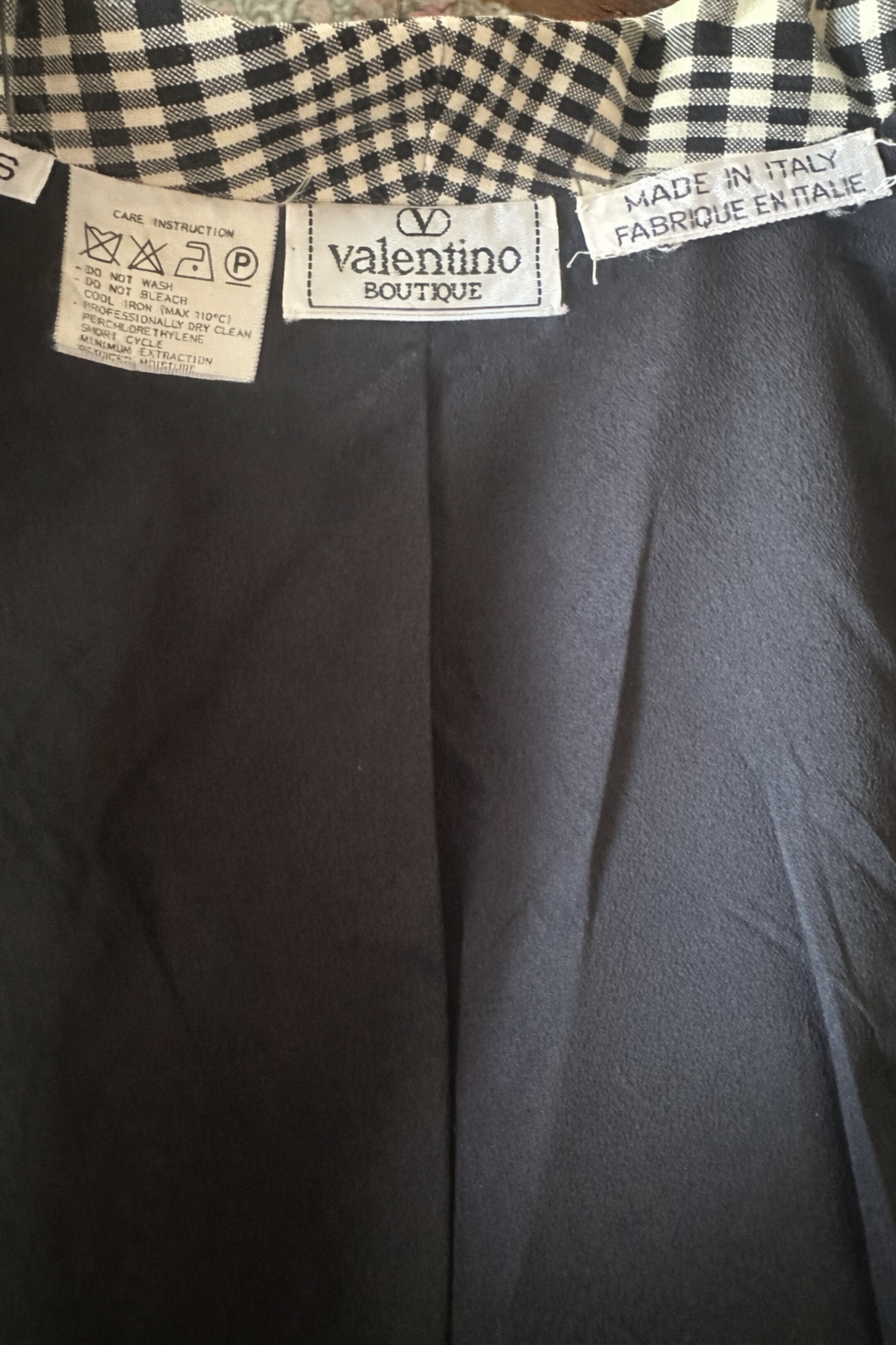 Tailleur jupe et blazer Valentino Boutique à motif vichy noir et blanc vintage