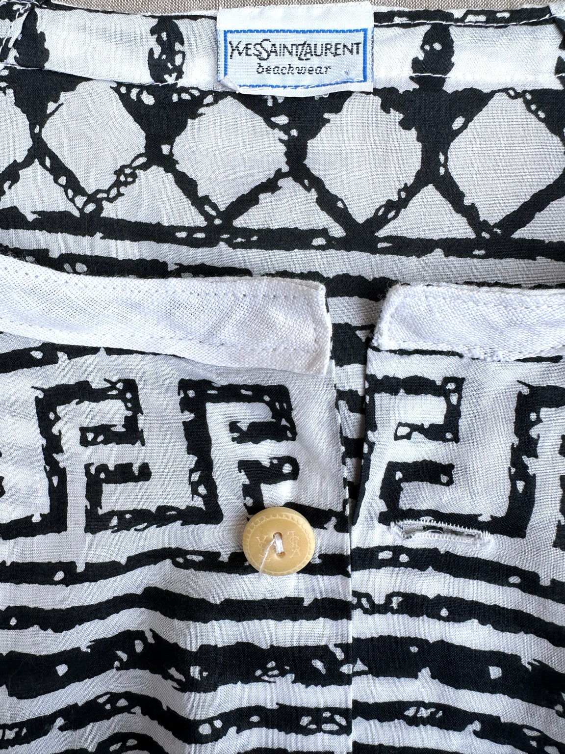 Authentique robe Yves Saint Laurent Beachwear en coton léger noir et blanc vintage