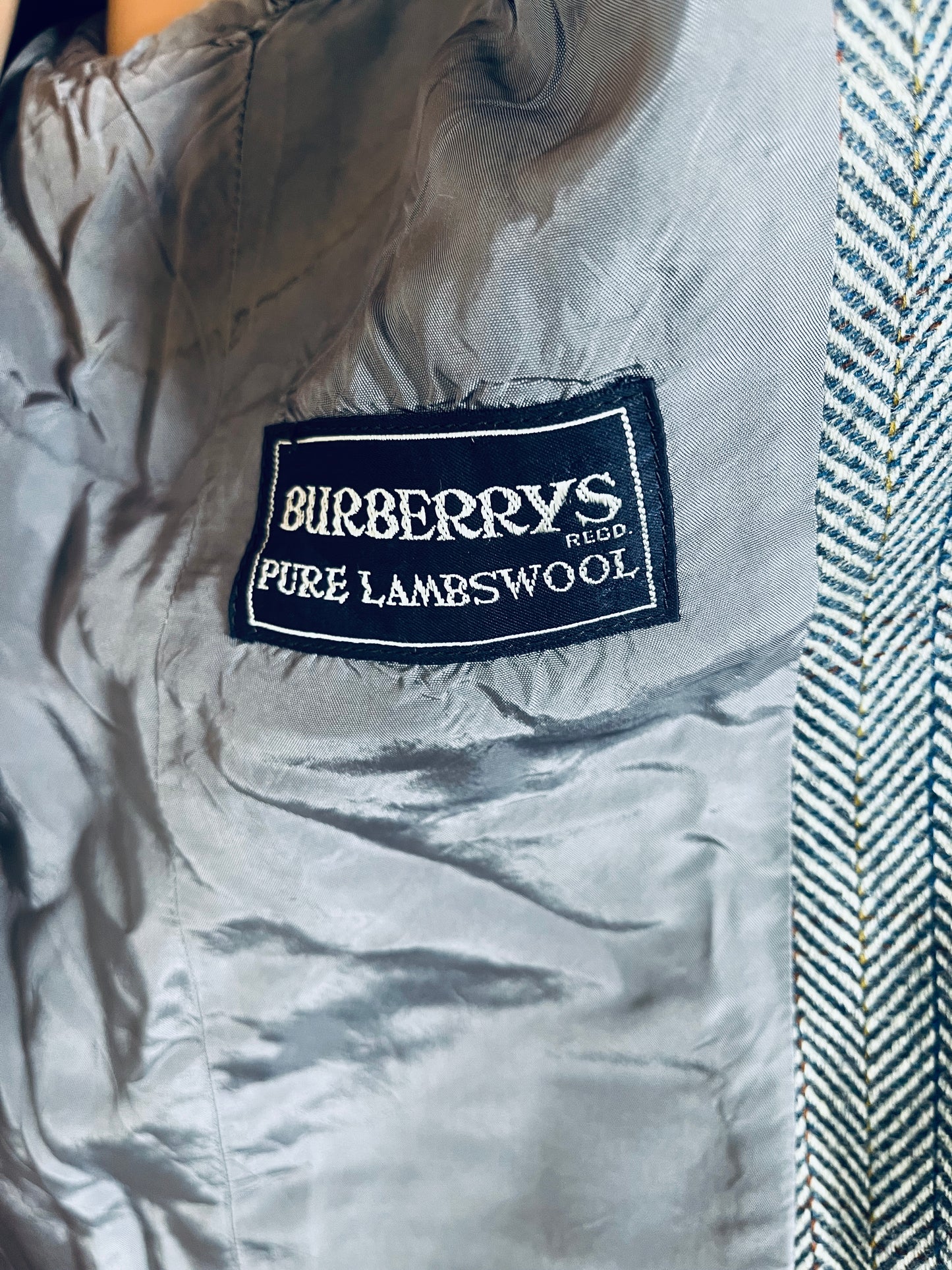 Blazer Burberrys authentique en pure laine à motif chevron gris
