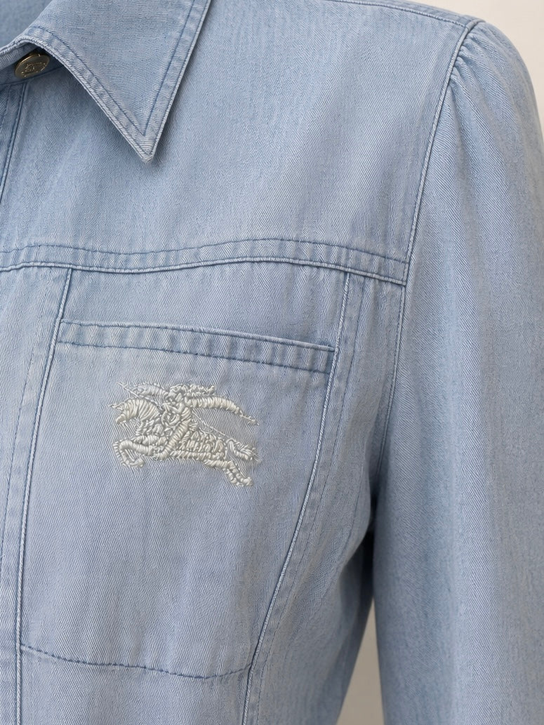 Robe en denim léger bleu clair Burberry vintage authentique