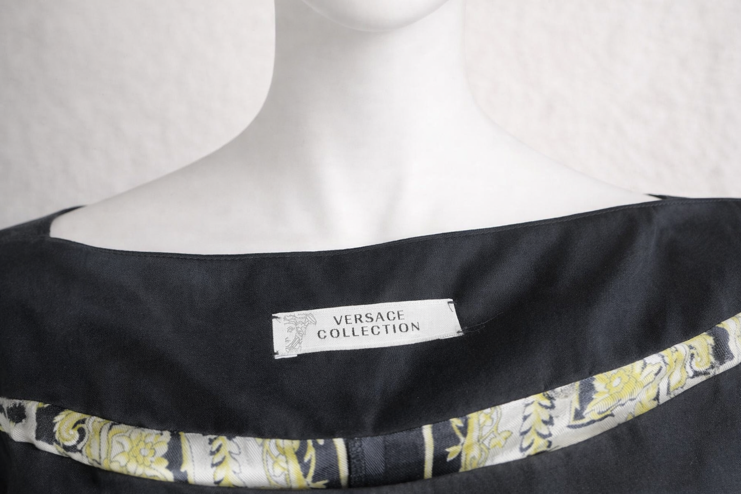 Robe en soie Gianni Versace authentique