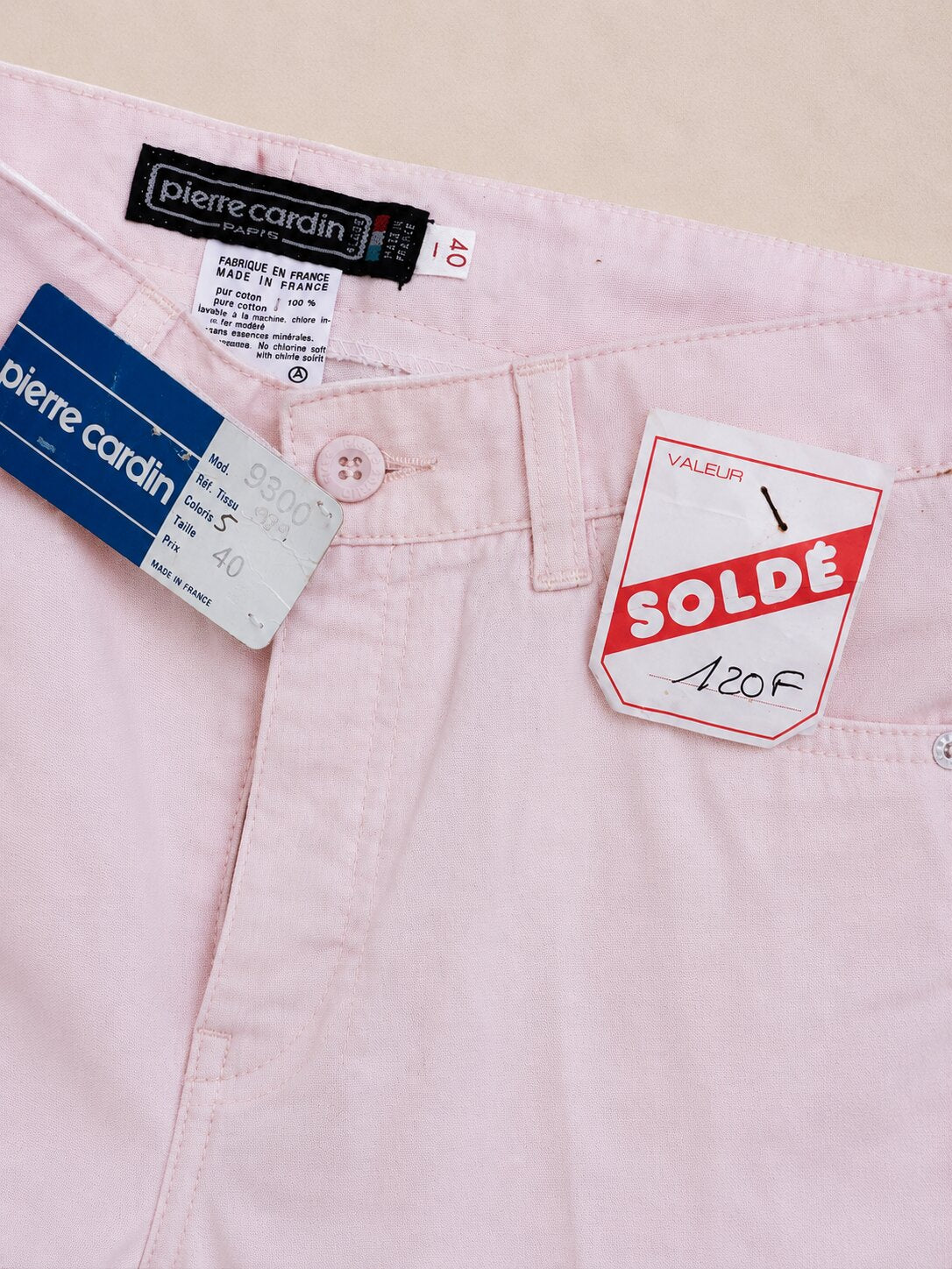 Pantalon en coton rose poudré Pierre Cardin – Neuf avec étiquette - Vintage