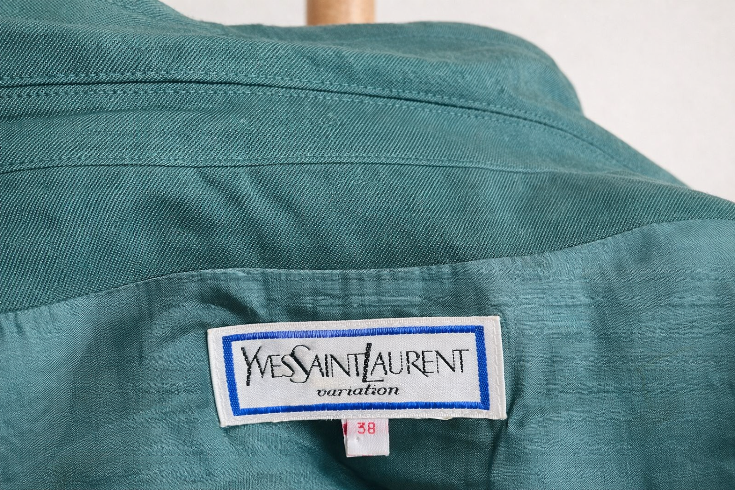 Blazer authentique Yves Saint Laurent en coton vert vintage circa  1990