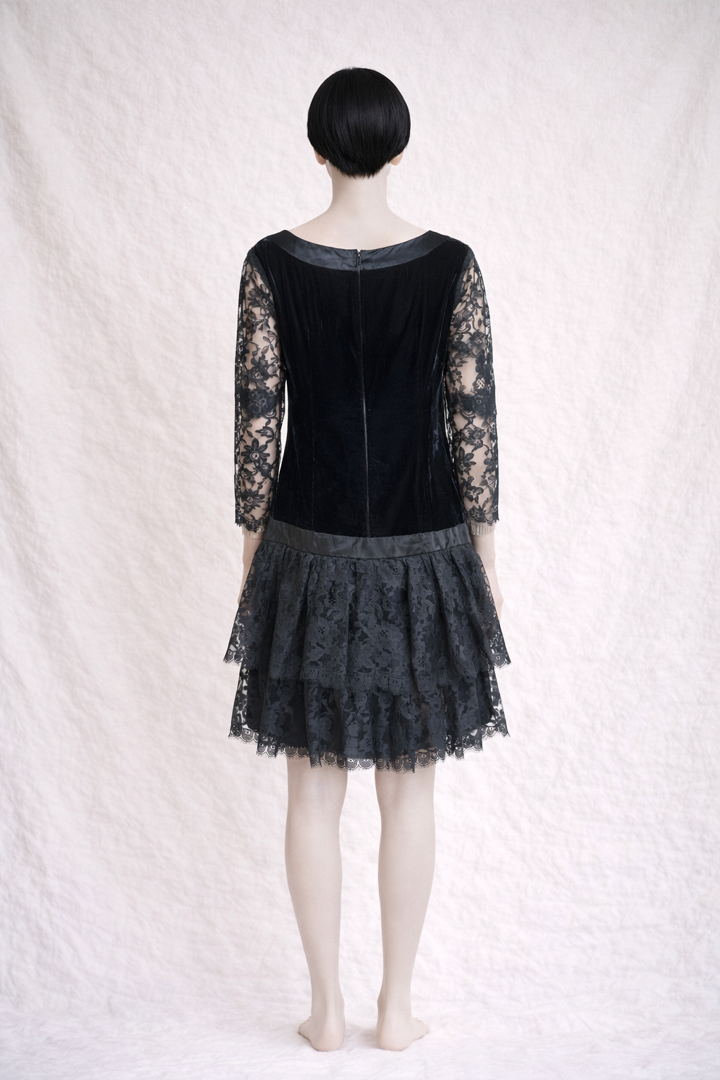 Robe de soirée noire avec noeud Loris Azzaro vintage
