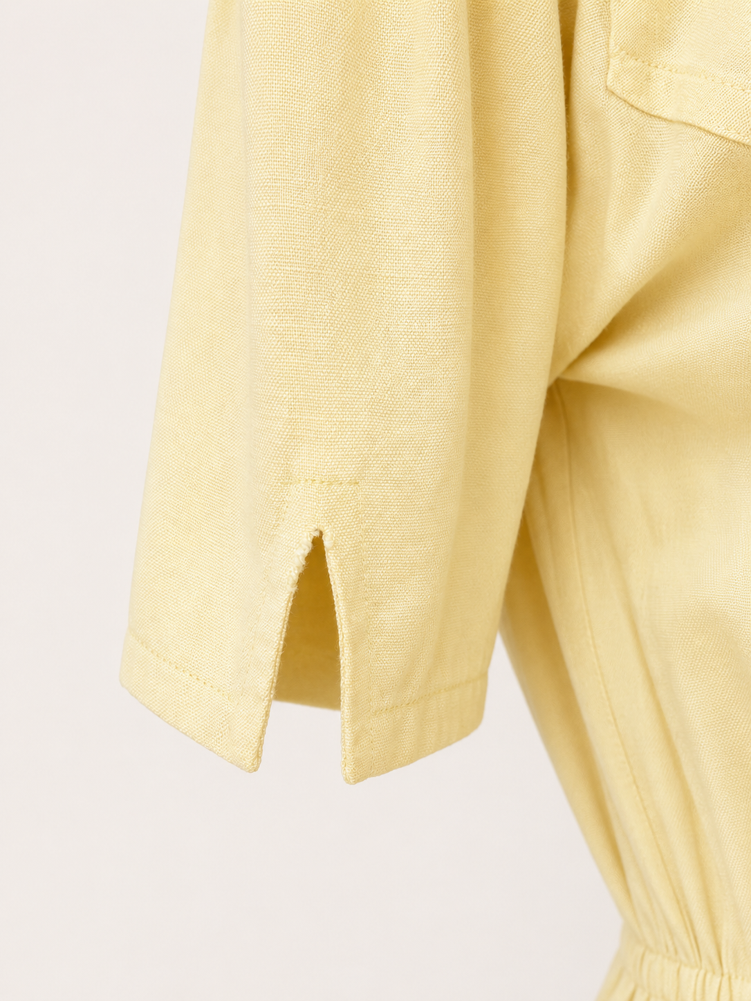 Robe en lin jaune Courrèges Paris vintage authentique
