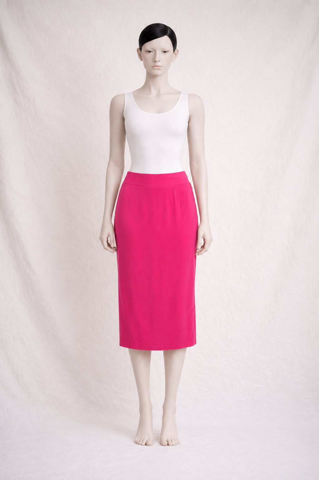 Authentic fuchsia silk skirt Gianfranco Ferré