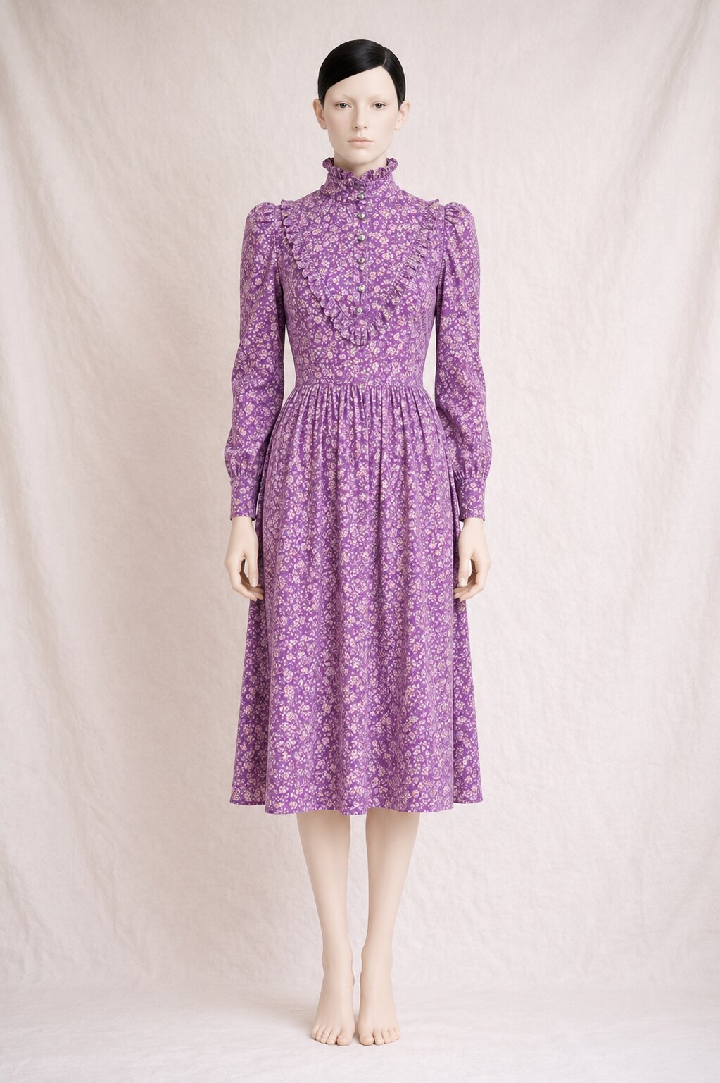 Authentique robe Laura Ashley en coton fleuri violet vintage