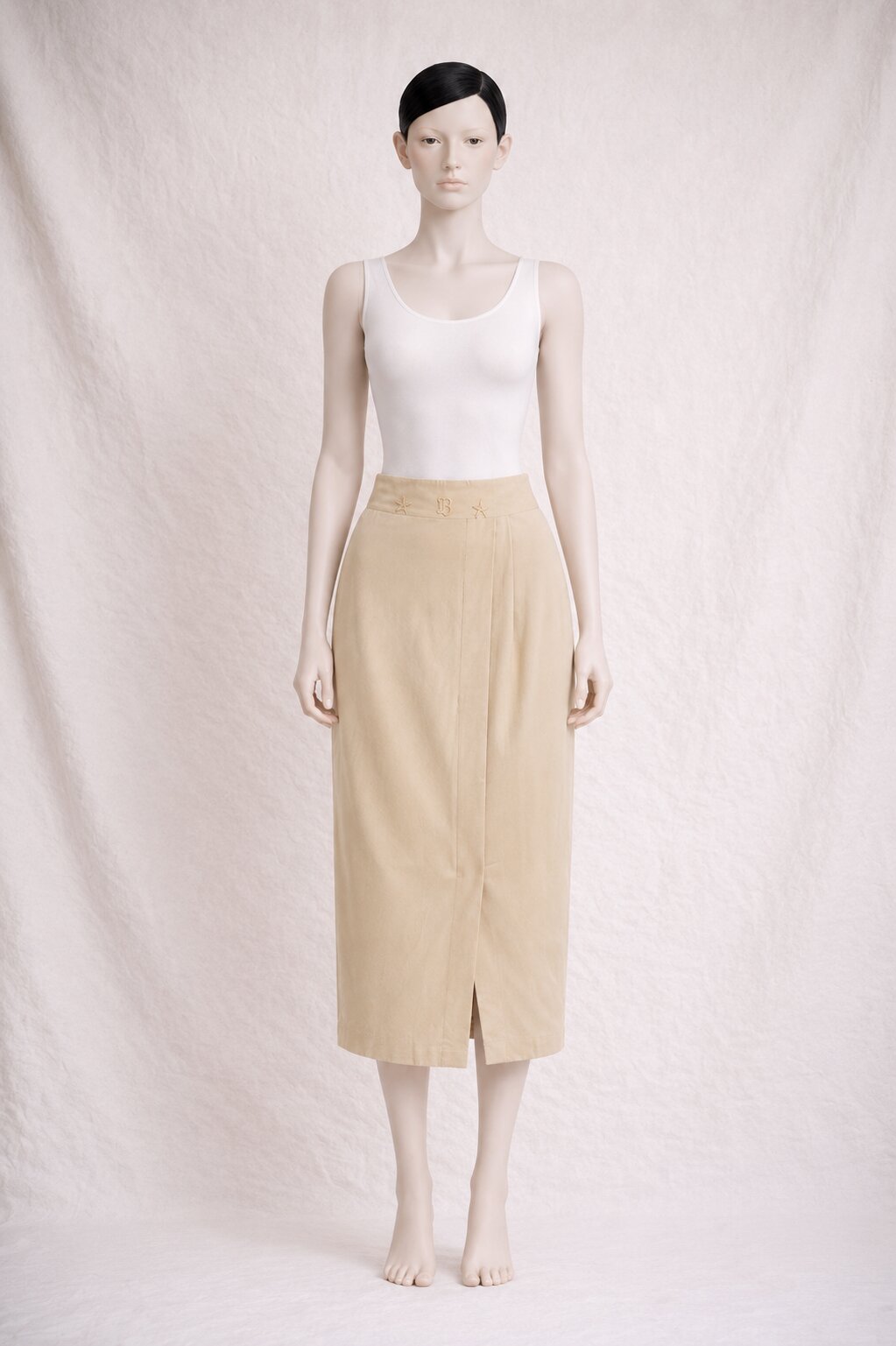 Authentic vintage yellow sand Burberry long skirt