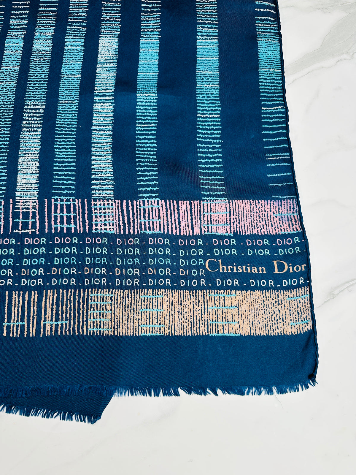 Foulard Christian Dior Authentique en Soie Vintage Bleu et Beige