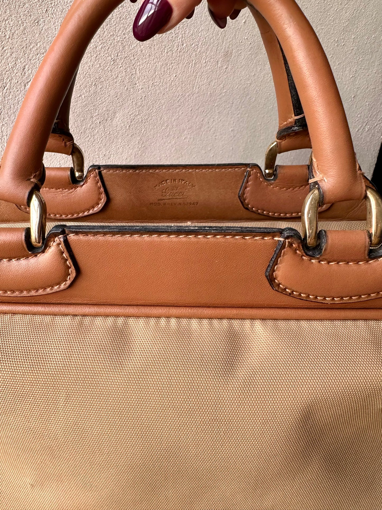 Sac docteur authentique Gucci en toile et cuir beige et camel vintage