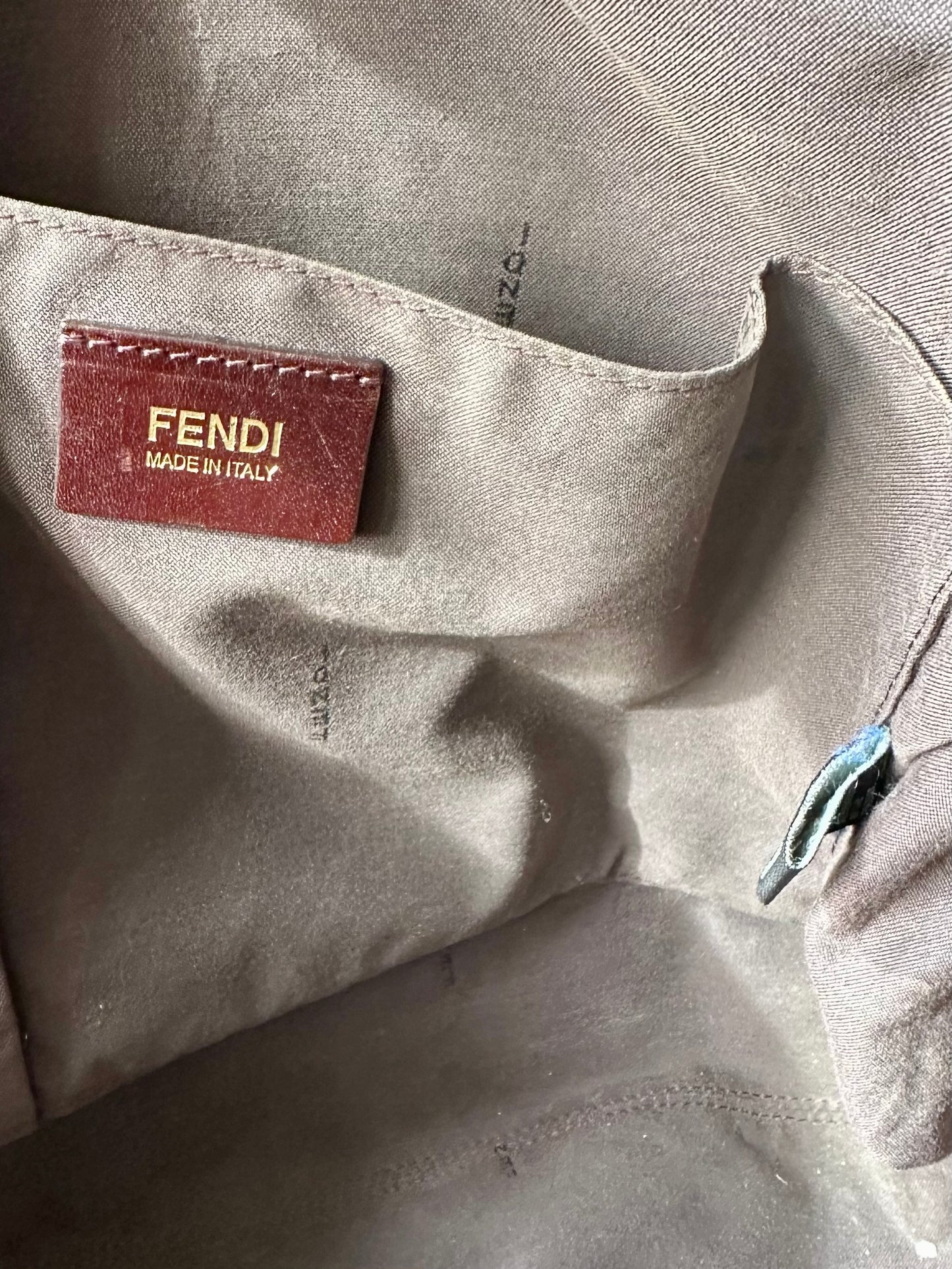 Sac en cuir prune Fendi authentique
