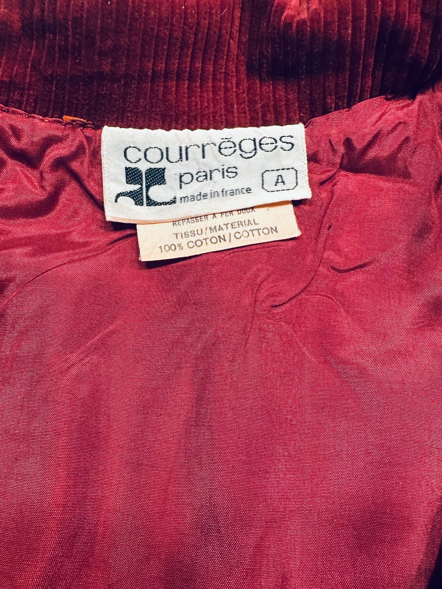 Robe vintage Courrèges Paris en velours côtelé rouge