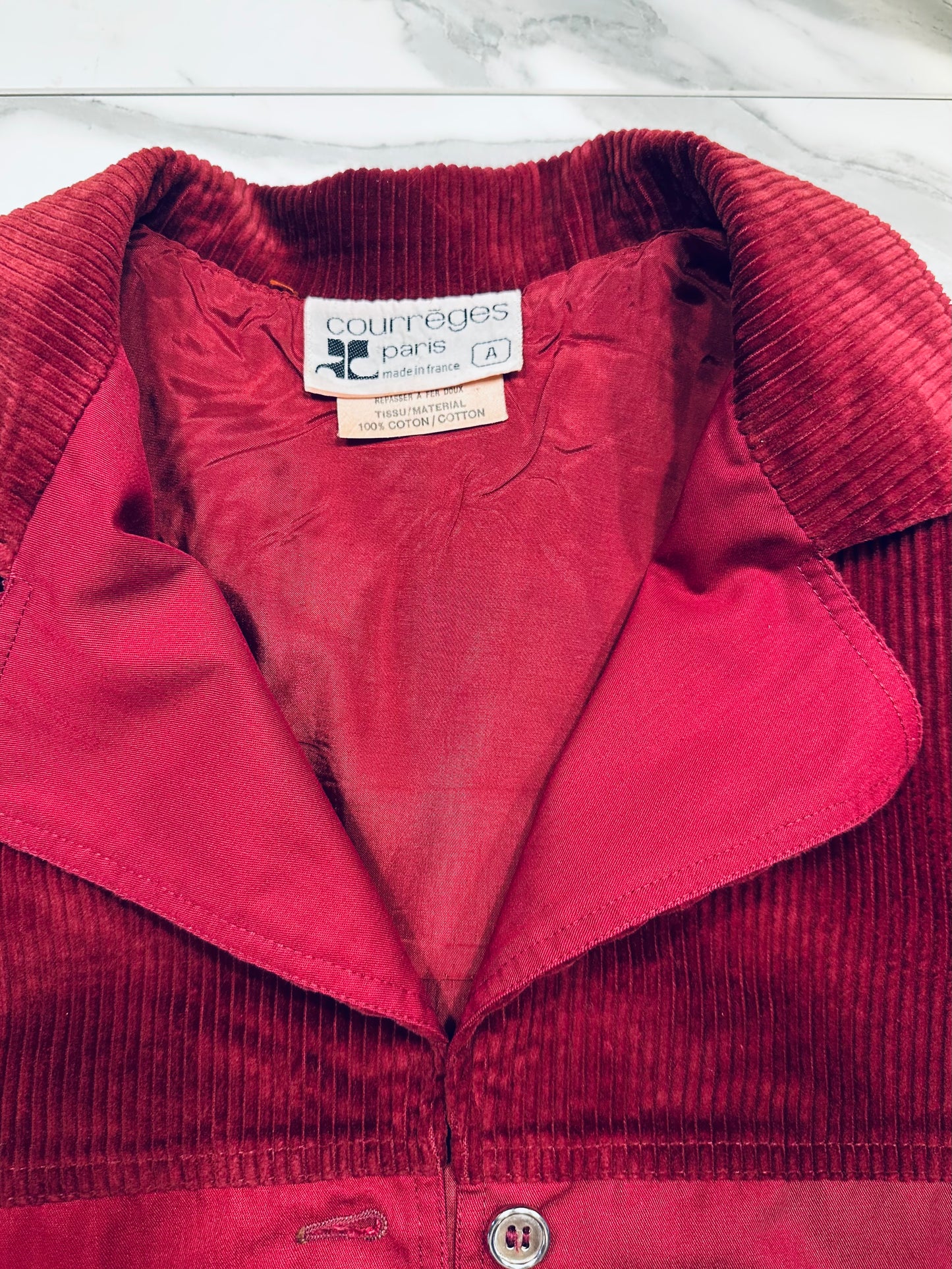 Robe vintage Courrèges Paris en velours côtelé rouge
