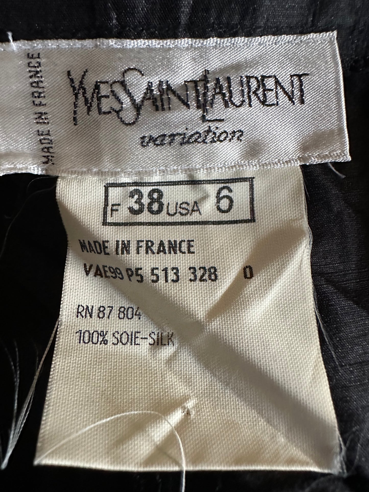 Pantalon en soie sauvage noire Yves Saint Laurent vintage authentique