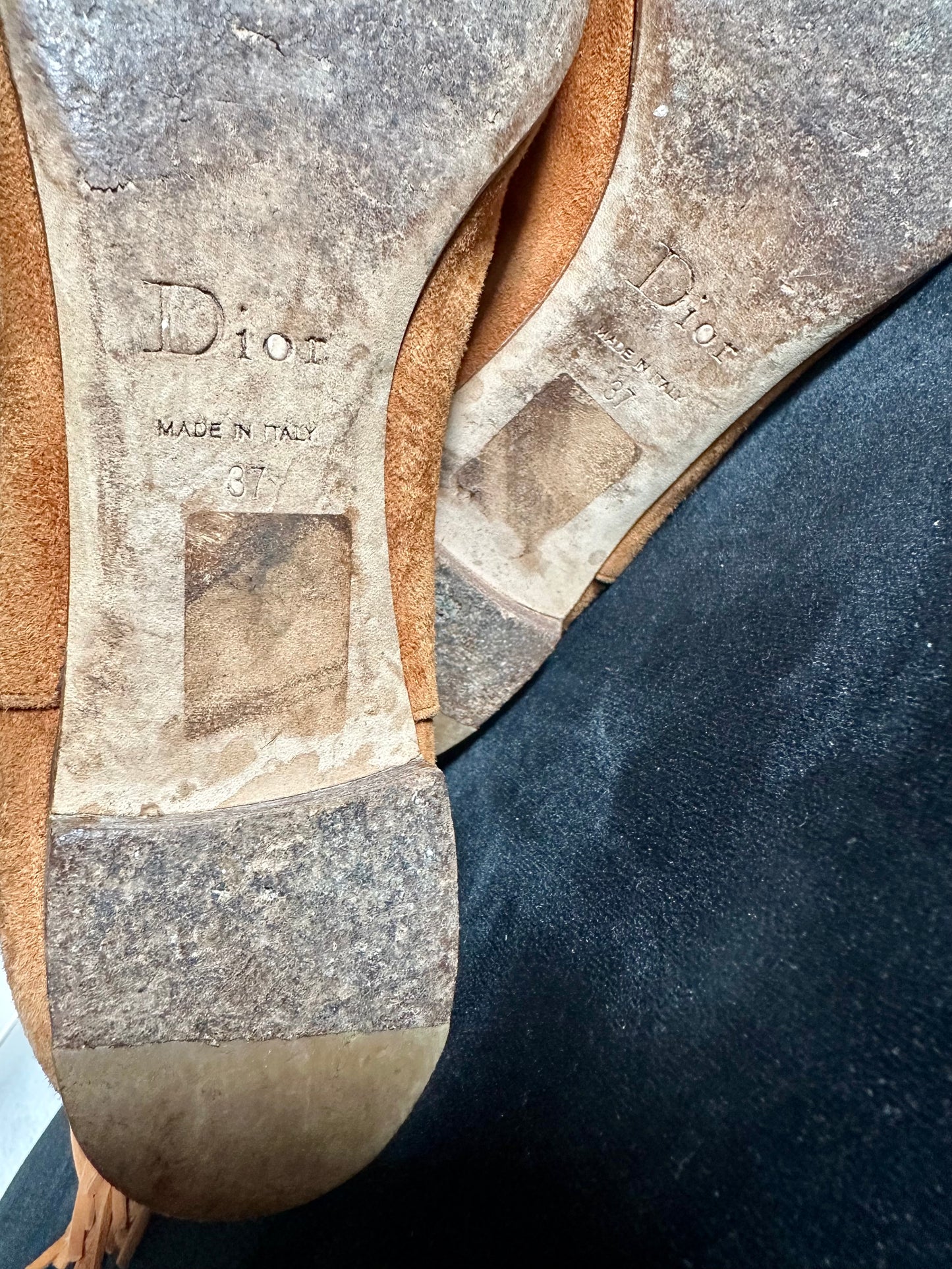 Bottes à franges Christian Dior en daim camel