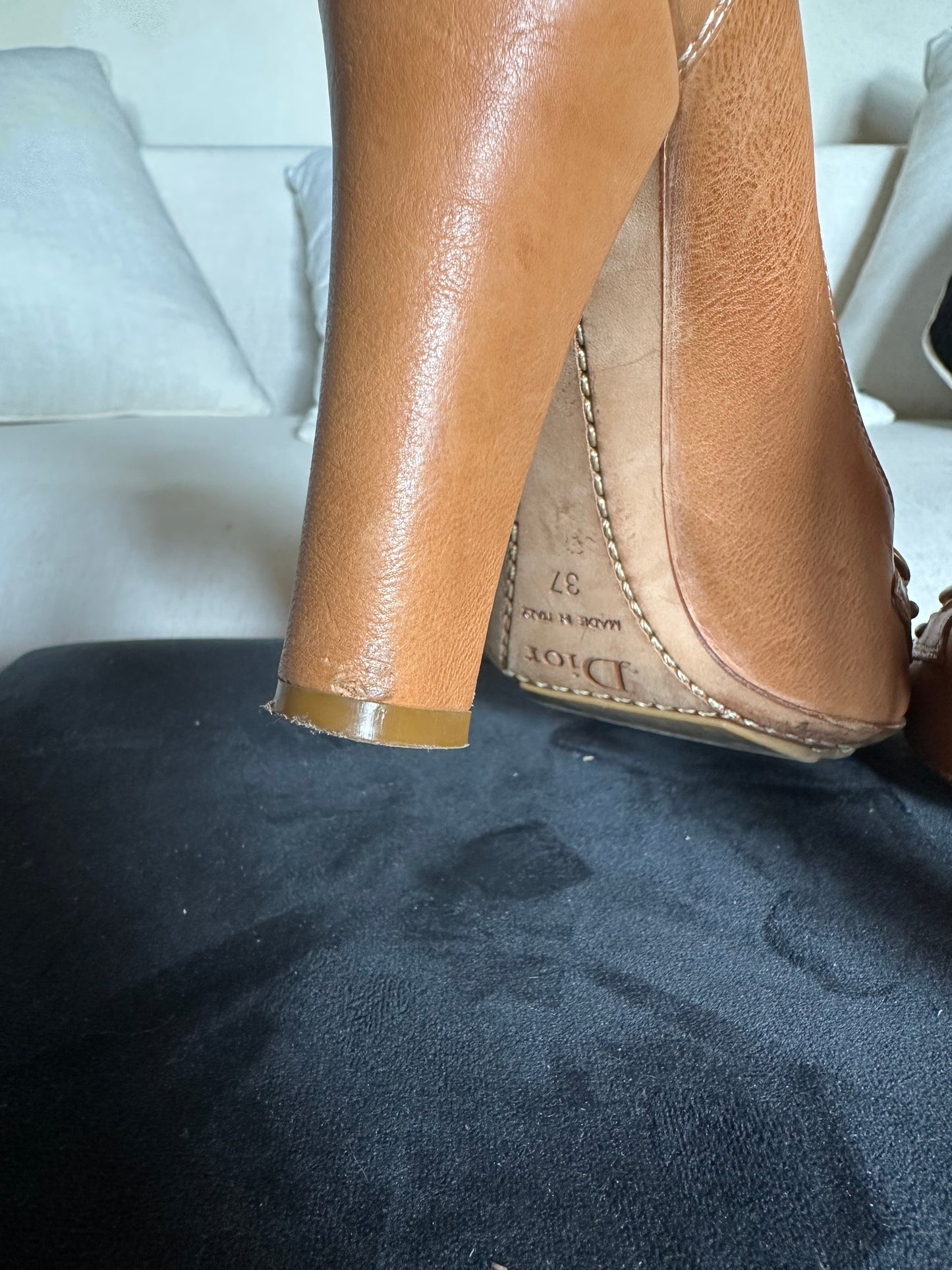 Escarpins en cuir camel Christian Dior authentique