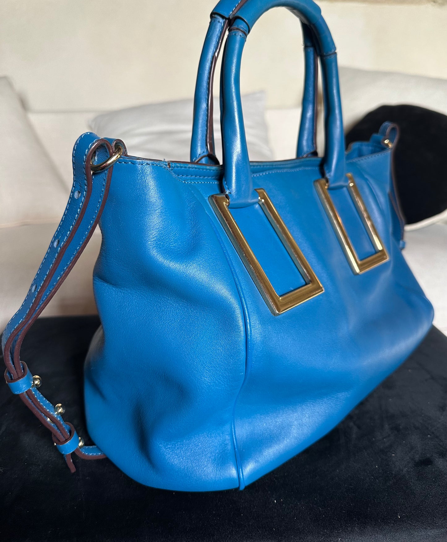 Sac Chloé Ethel authentique en cuir d’agneau bleu – grand format