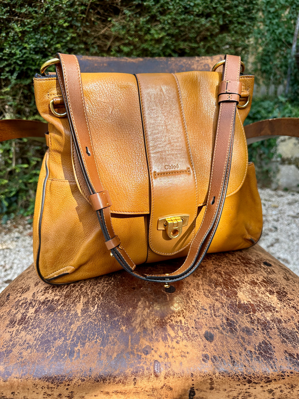 Authentic vintage Chloé camel leather bag
