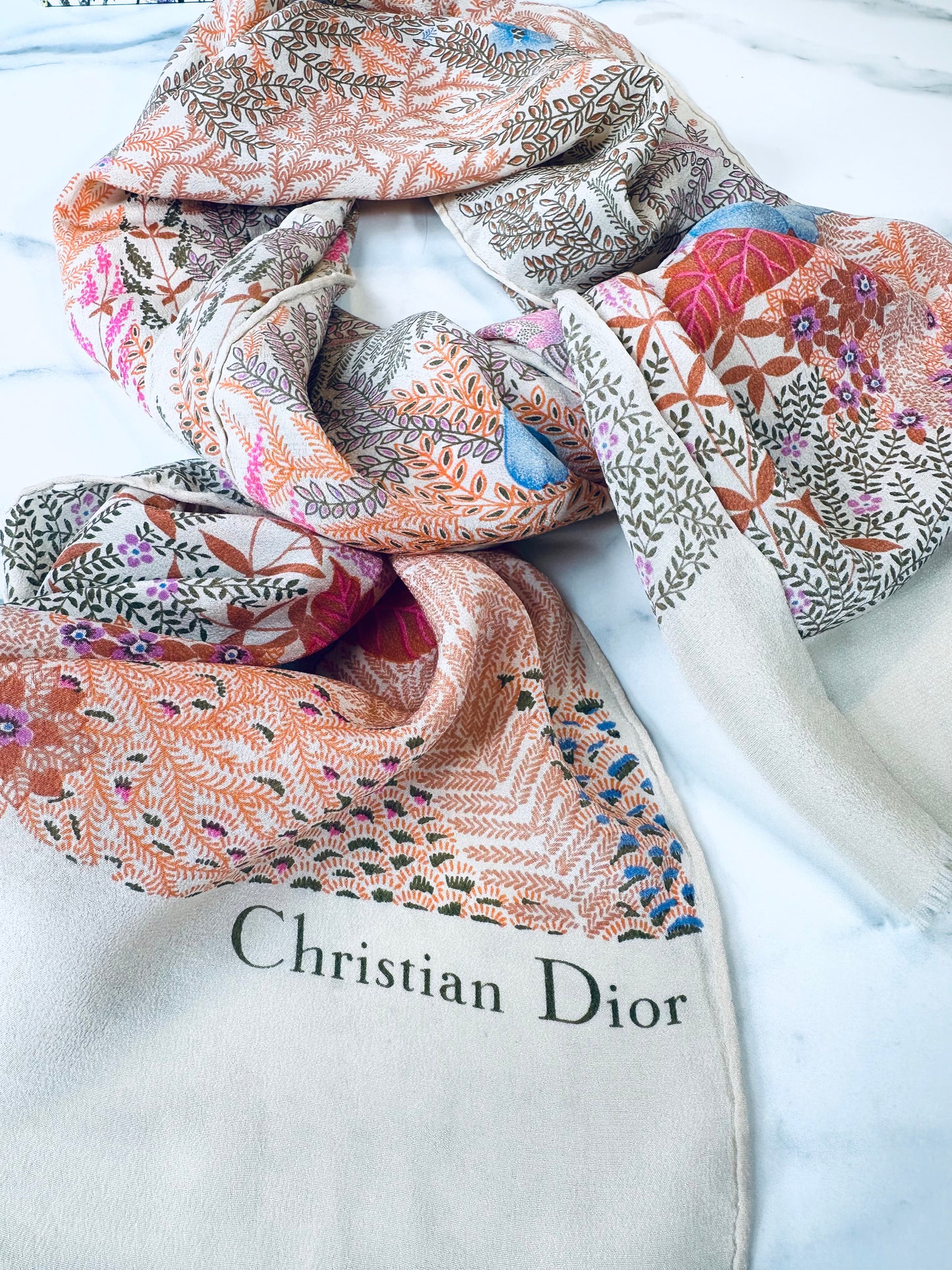 Foulard Christian Dior en soie de crêpe vintage authentique