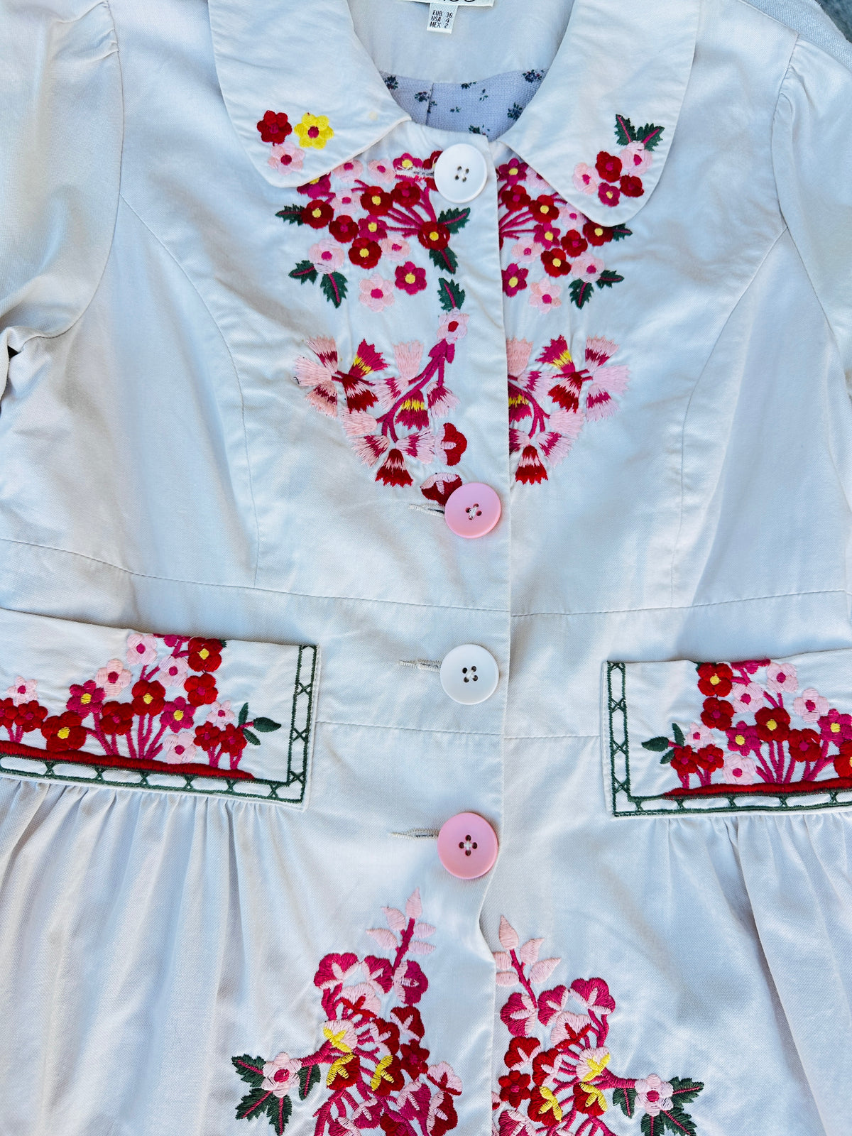 Trench Chloé en coton crème et broderie rouge authentique