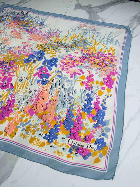 Carré soie crêpe Christian Dior ivoire bleu motif floral impressionniste multicolore vintage authentique