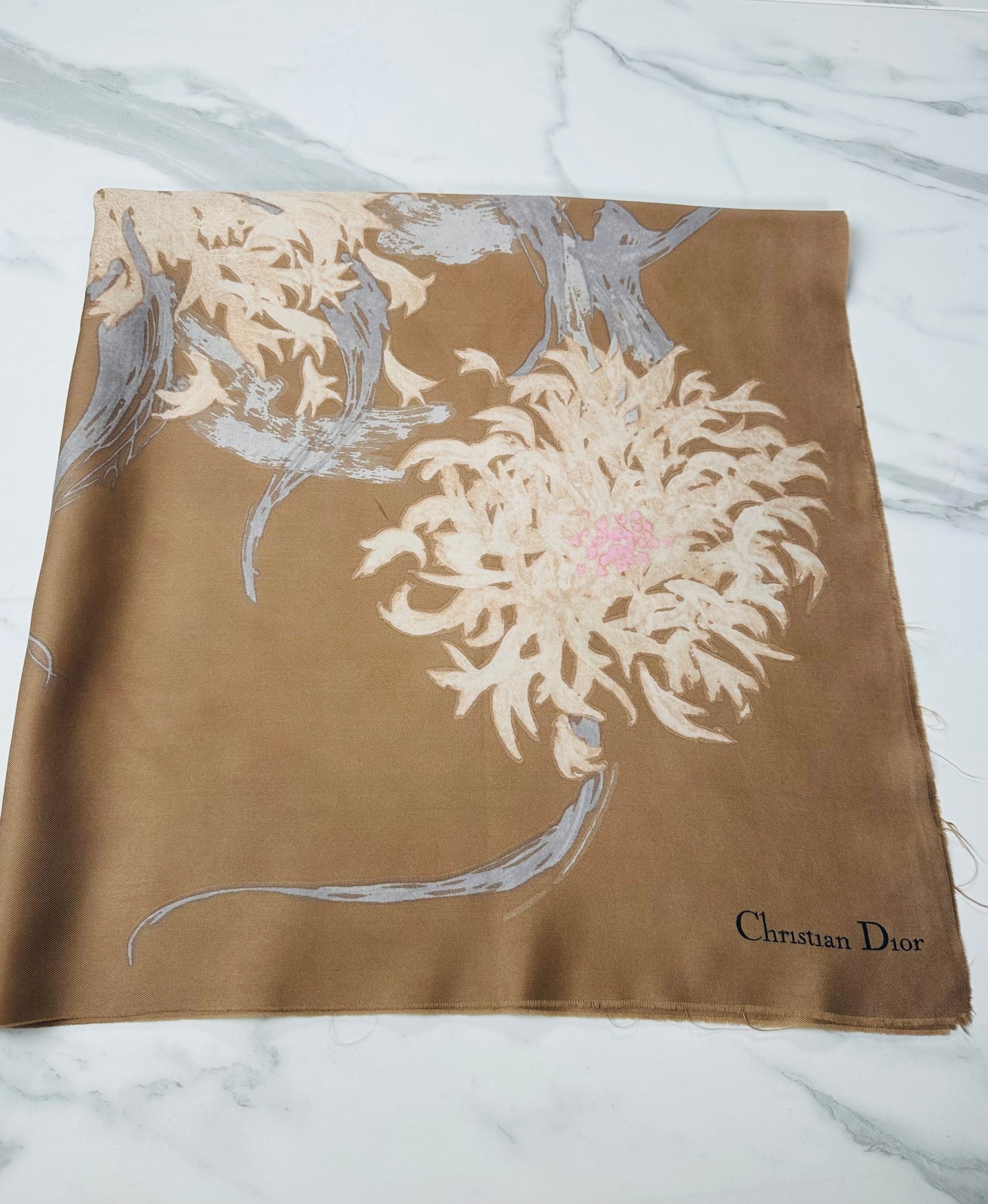 Carré en soie Christian Dior moka bronze motif floral stylisé vintage authentique