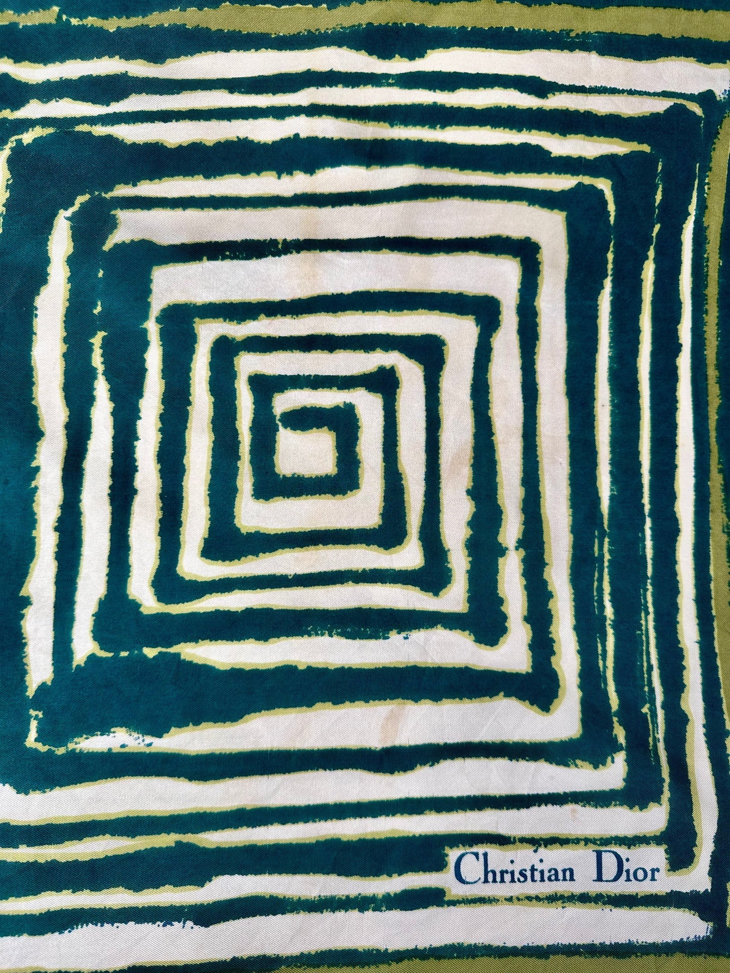 Carré en soie Christian Dior vert motif graphique spirale géométrique vintage authentique