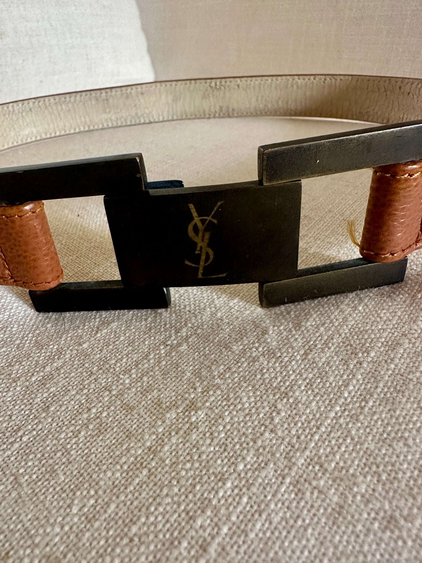 Ceinture en cuir marron Yves Saint Laurent authentique