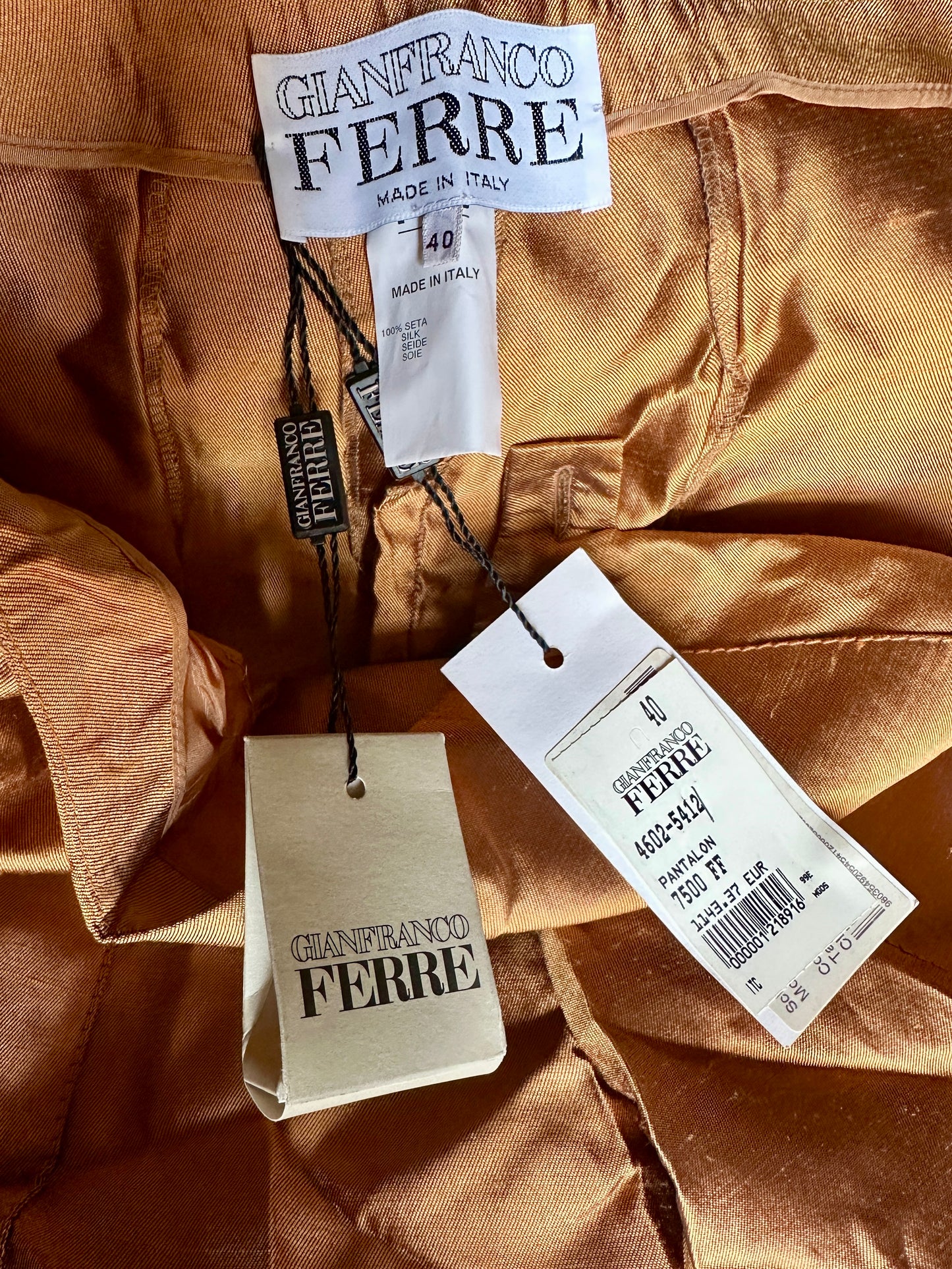 Pantalon Gianfranco Ferré en soie sauvage cuivrée taille haute