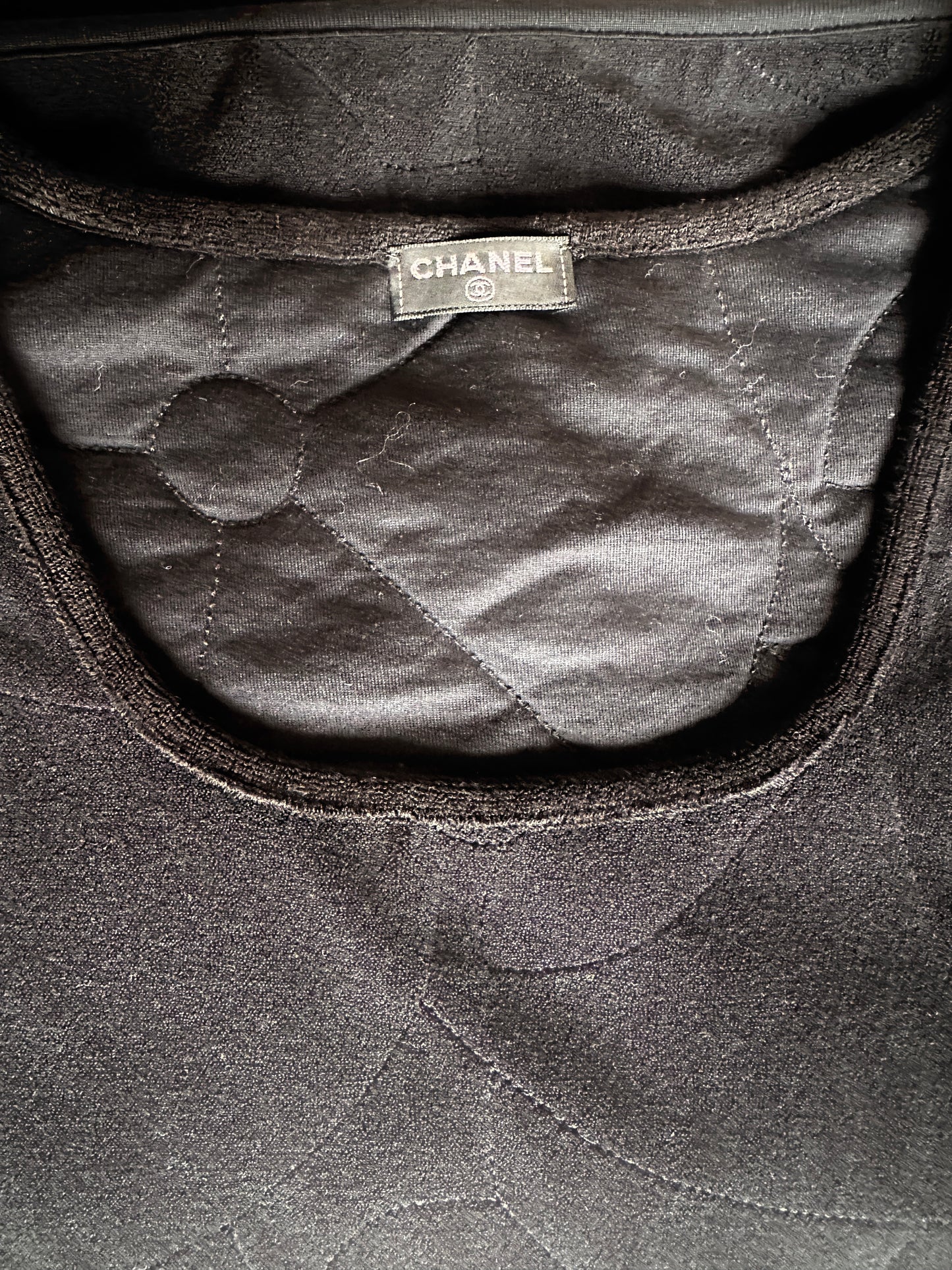 Robe de plage Chanel vintage en éponge noire