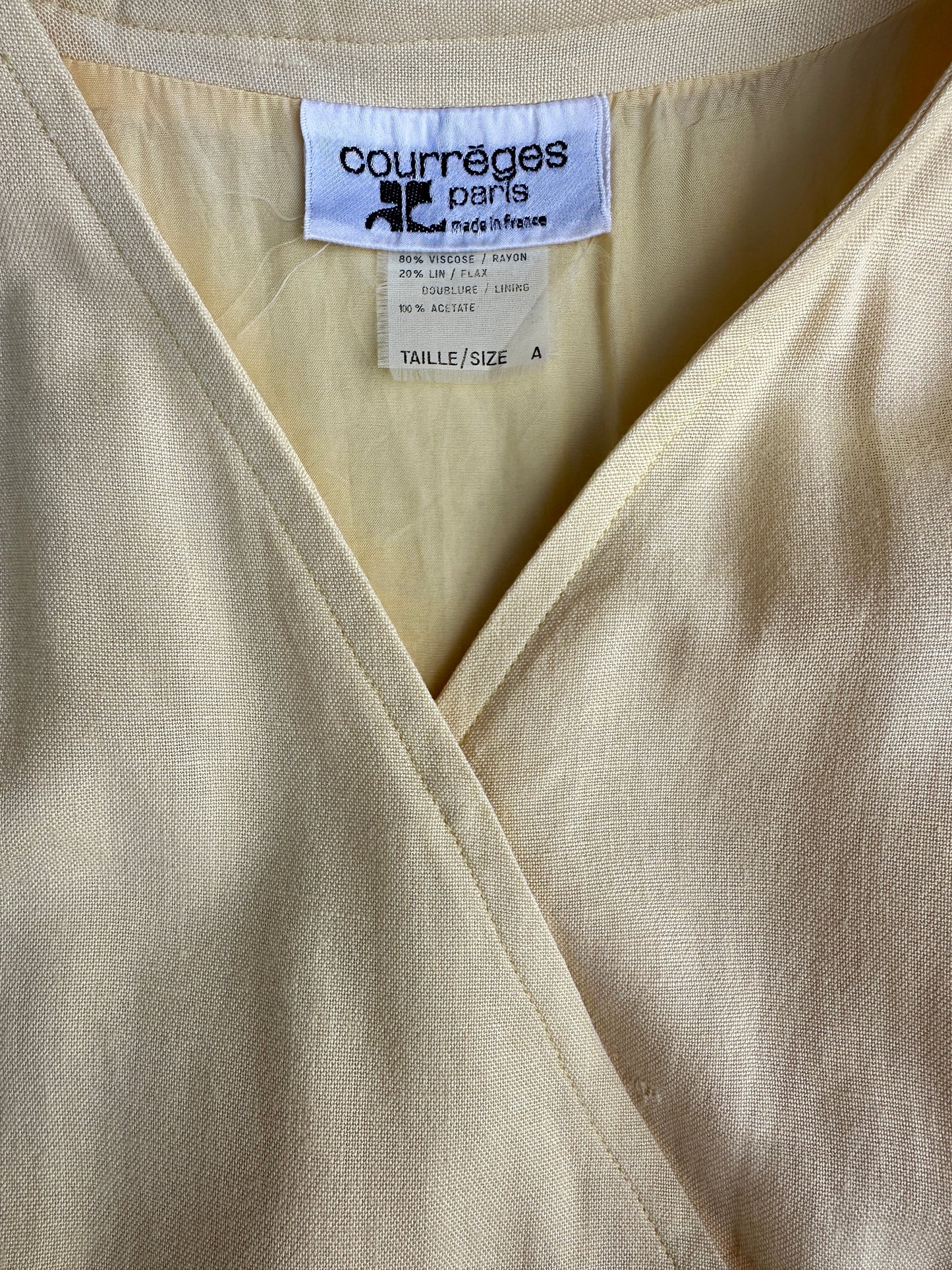 Robe en lin jaune Courrèges Paris vintage authentique