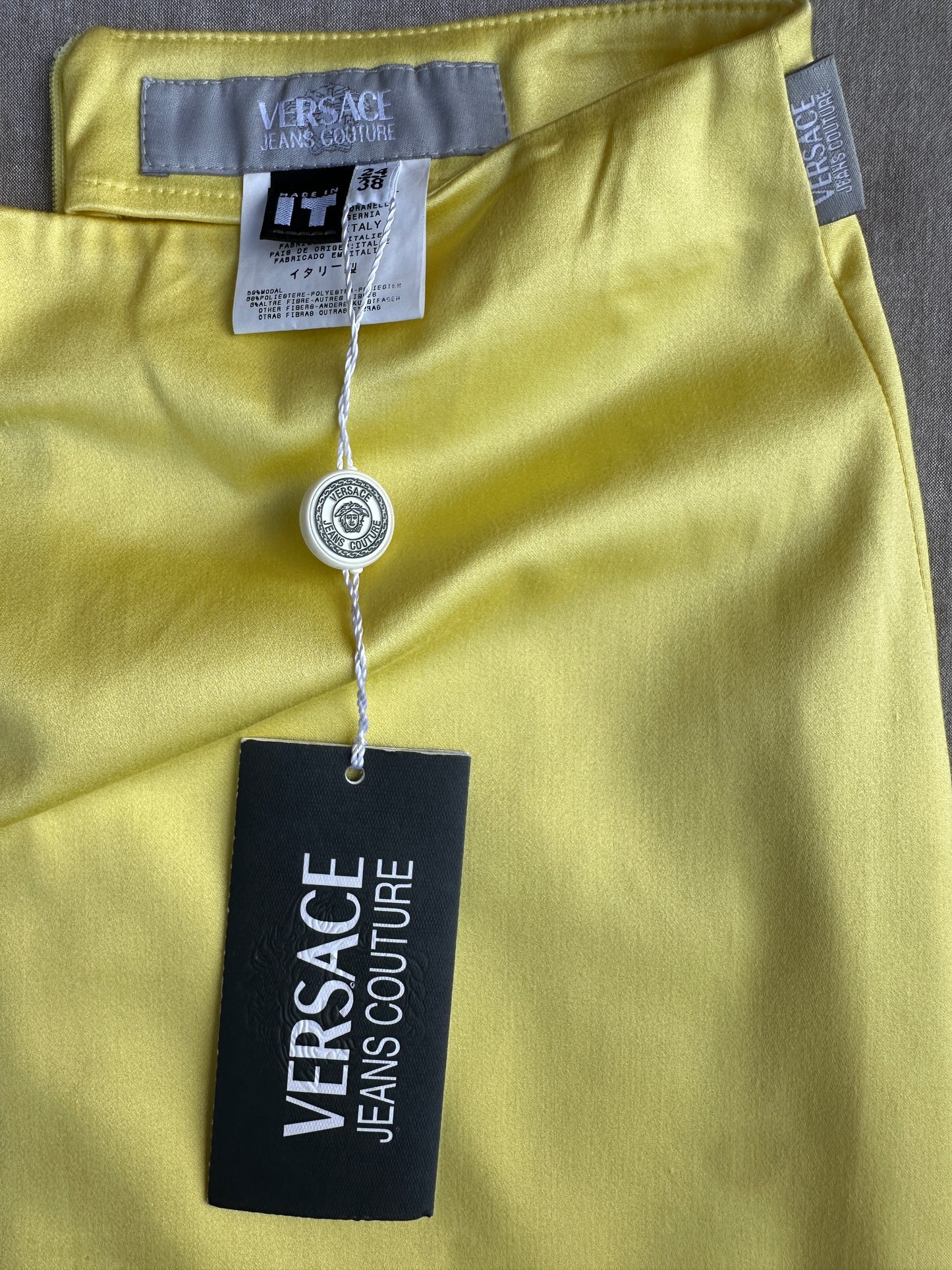 Jupe d'été jaune Versace Jeans Couture authentique neuve
